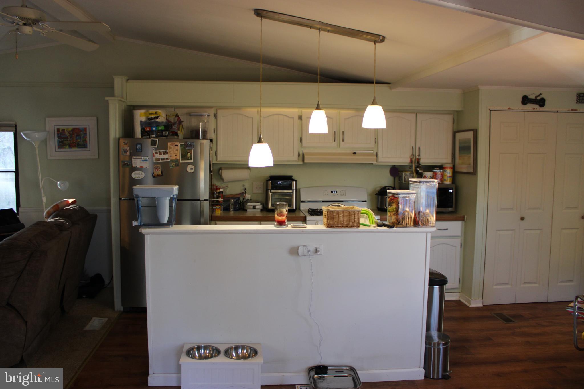 25448 CRAB ALLEY W 1393