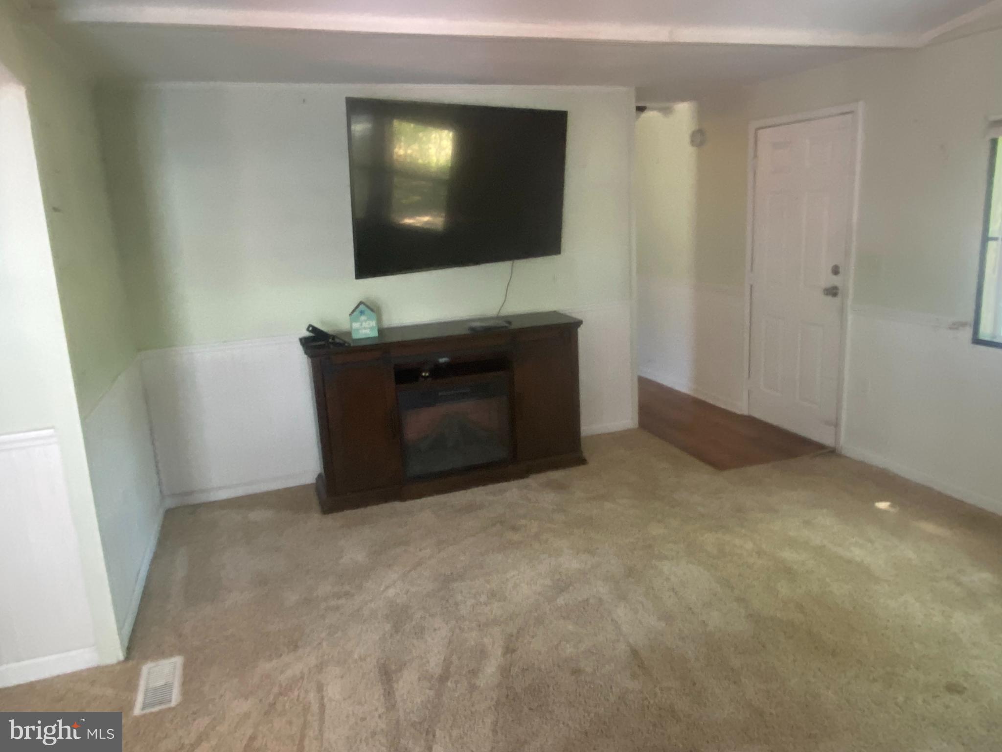 POTNETS CREEKSIDE - Residential