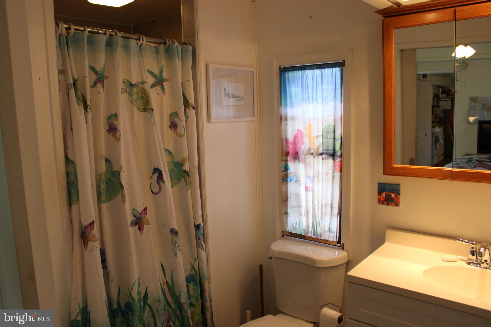 POTNETS CREEKSIDE - Residential