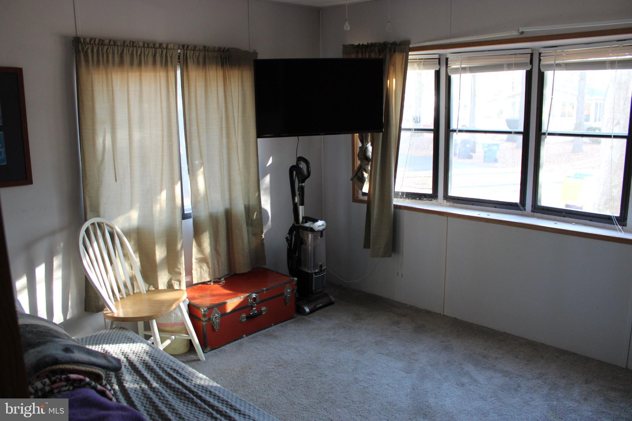 POTNETS CREEKSIDE - Residential