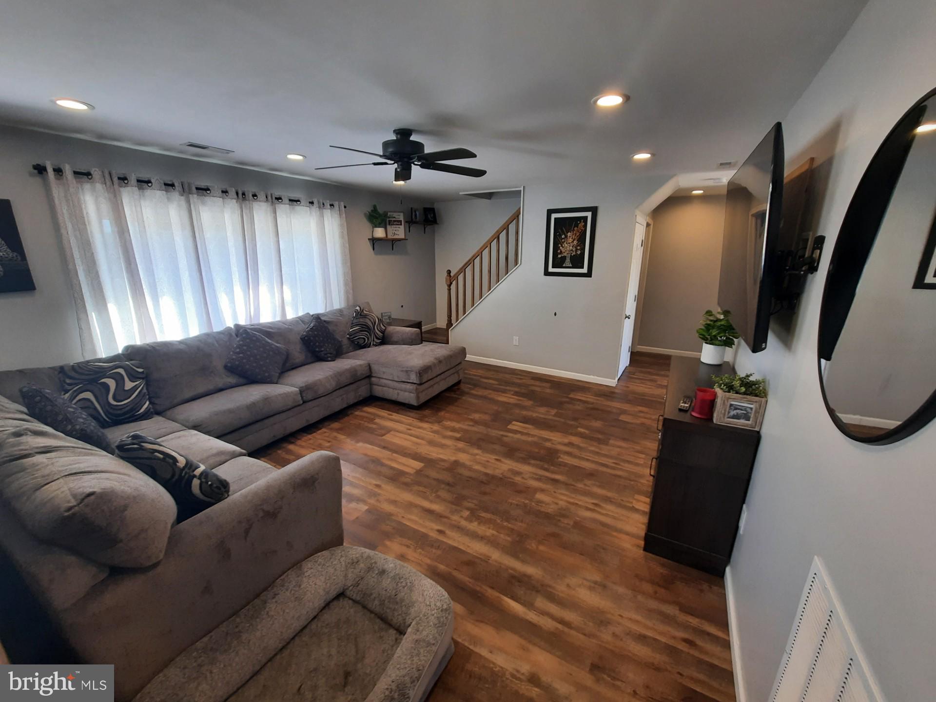 CRABTREE HOLLOW - Residential