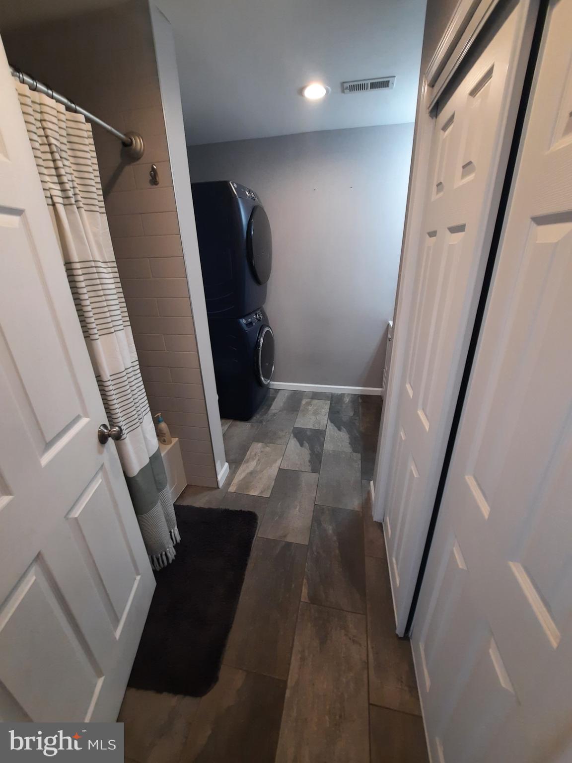 CRABTREE HOLLOW - Residential