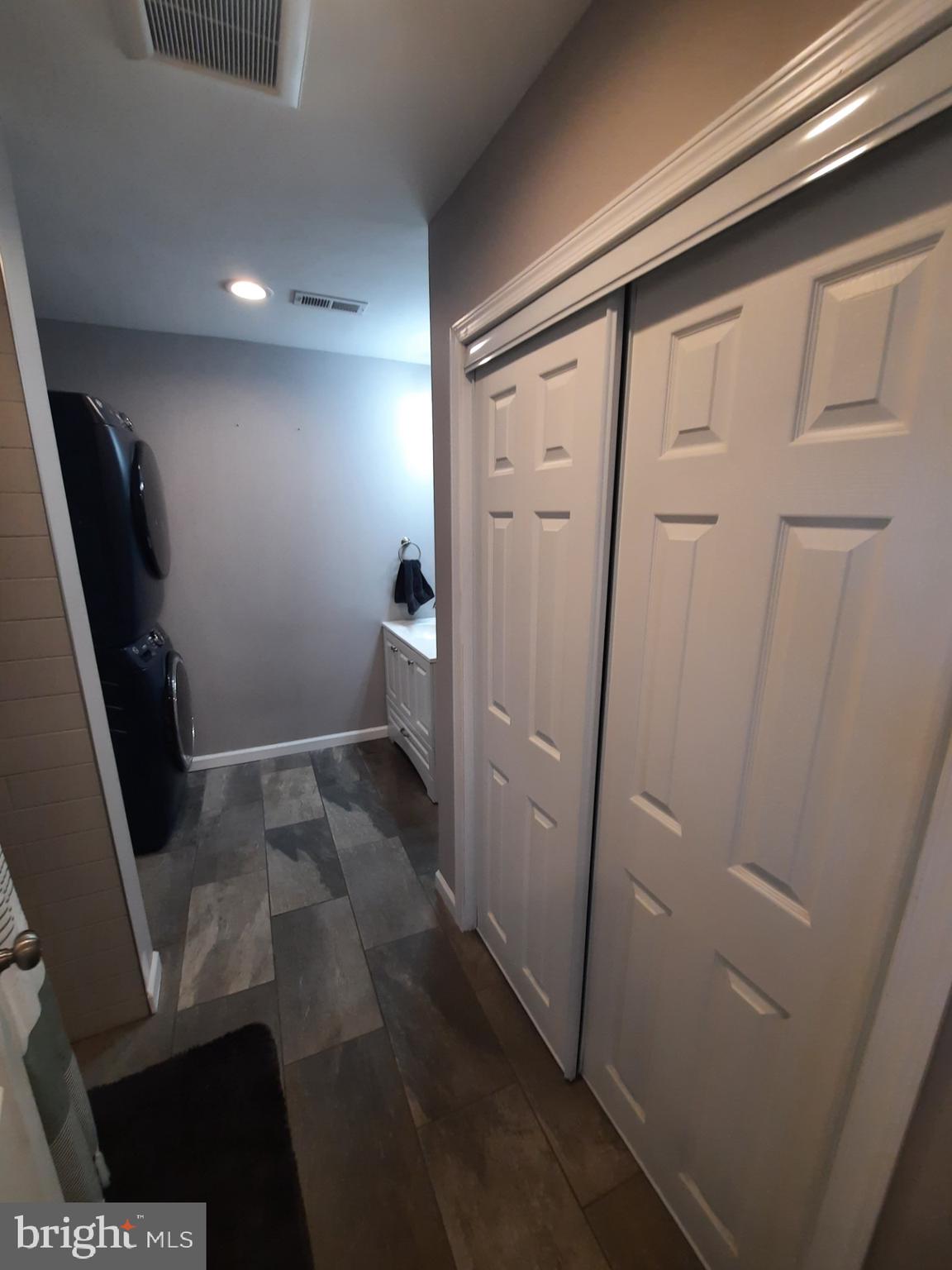 CRABTREE HOLLOW - Residential