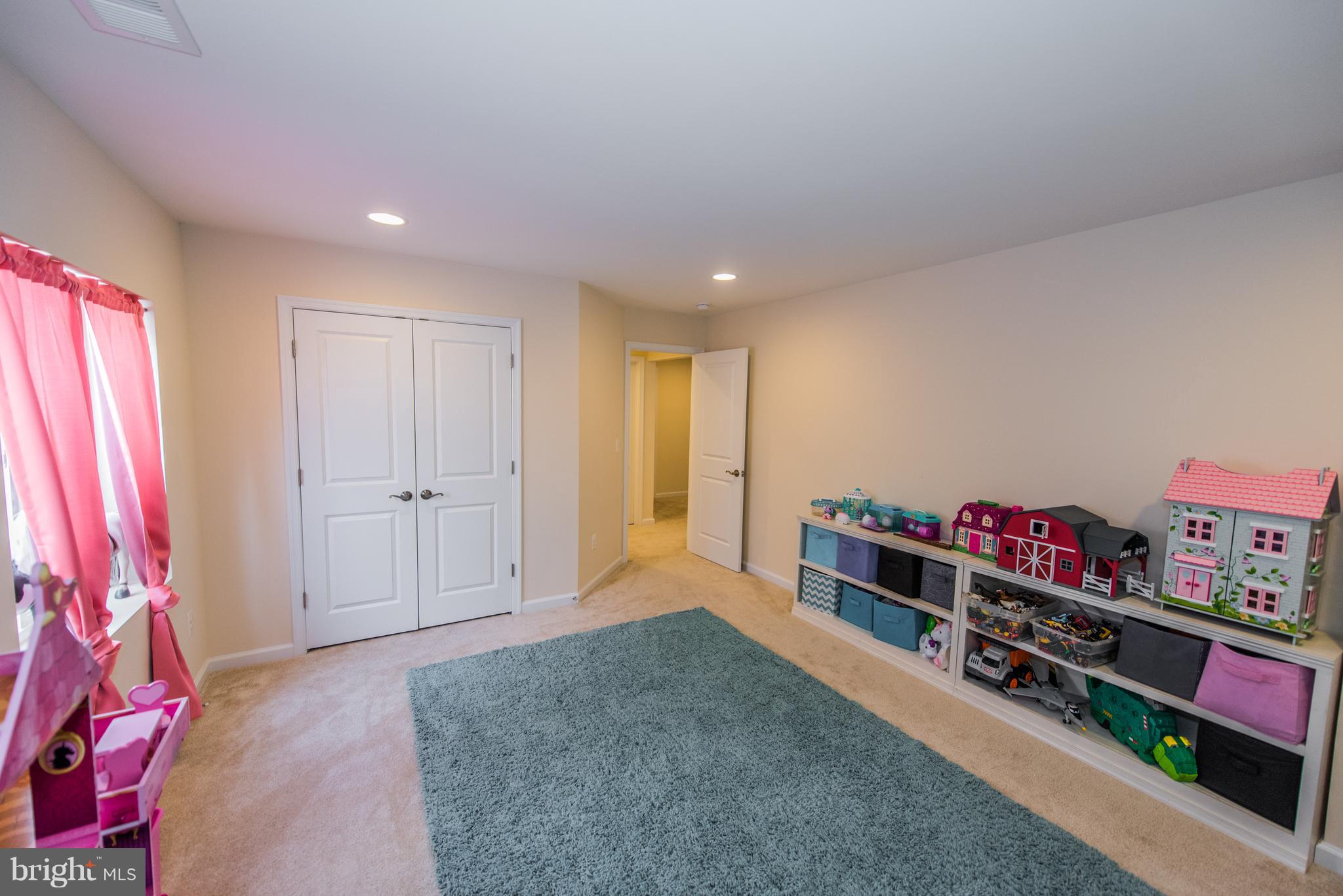 NORBORNE GLEBE CHASE - Residential