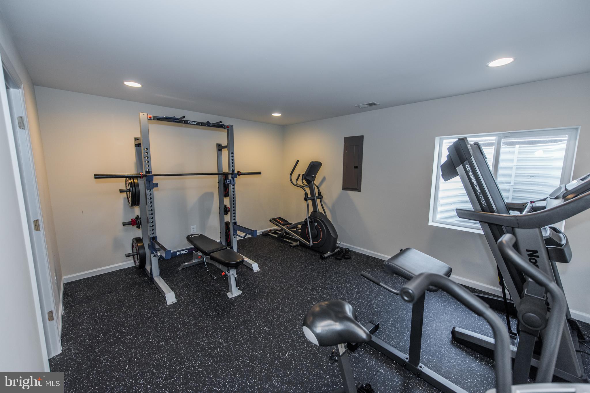 NORBORNE GLEBE CHASE - Residential