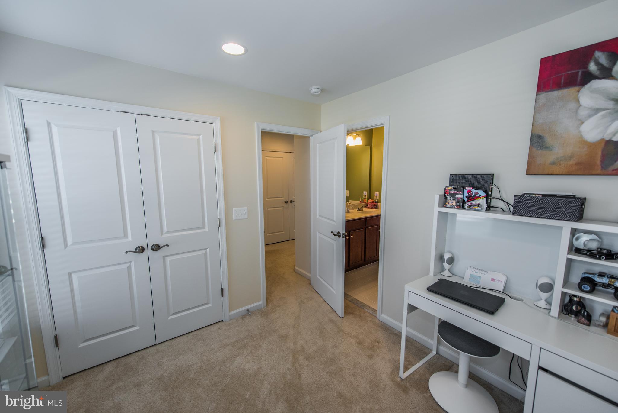 NORBORNE GLEBE CHASE - Residential