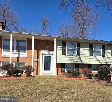 1311 E HOLLY AVENUE E STERLING VA 20164
