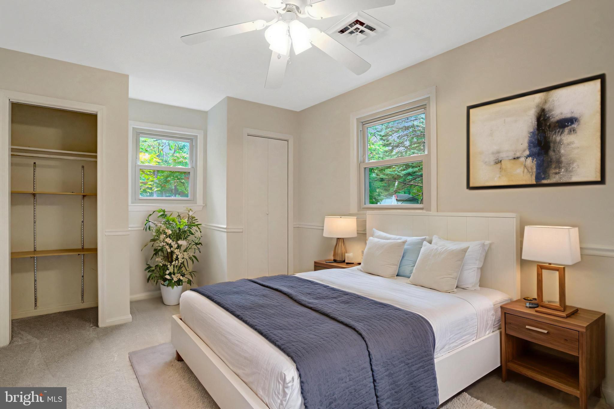 HOLMES RUN HEIGHTS - Residential