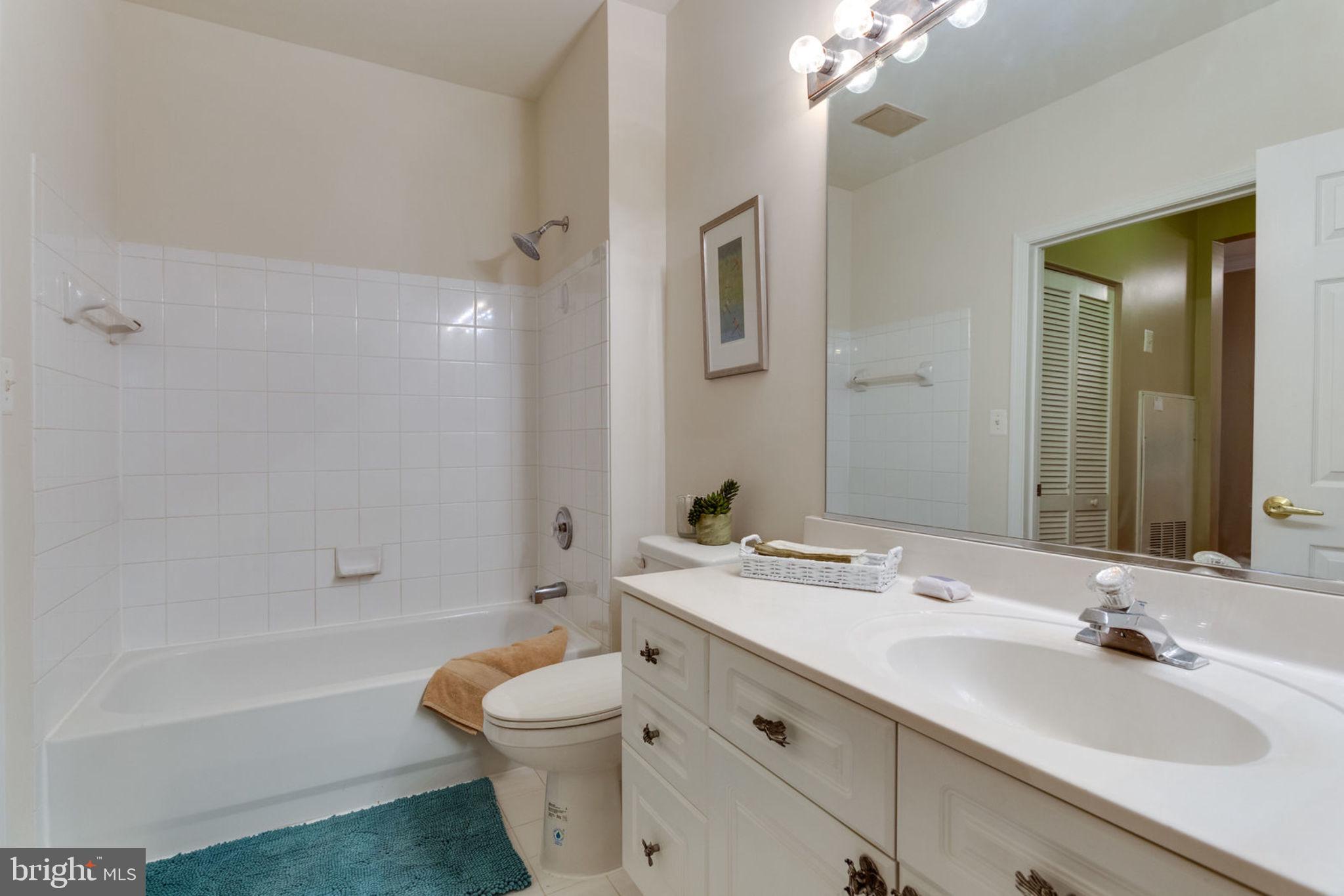 CARLTON PLACE - Residential