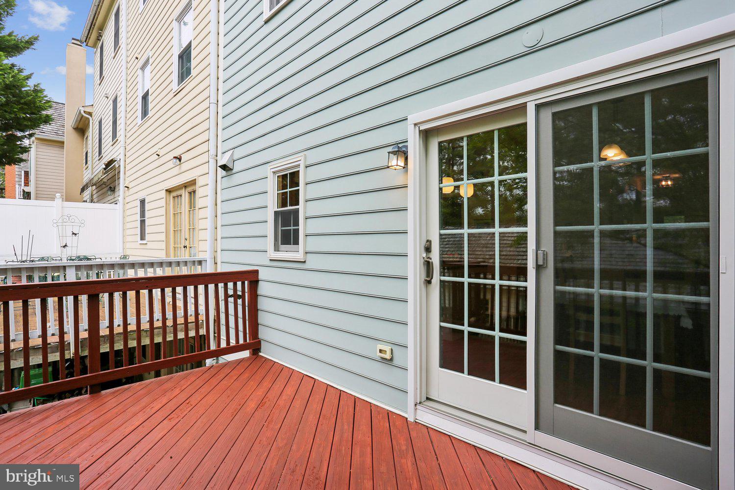KENTLANDS - Residential