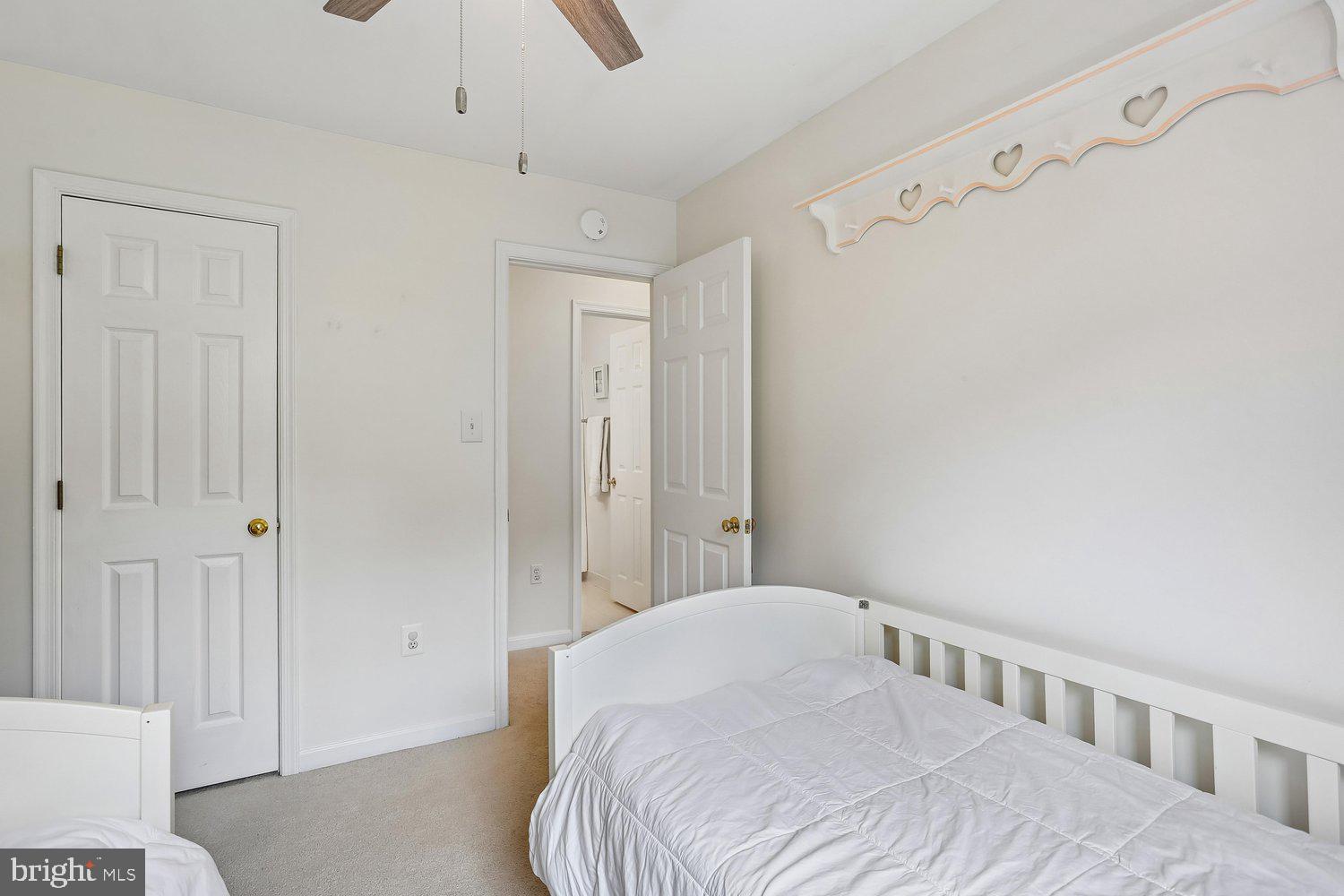 KENTLANDS - Residential