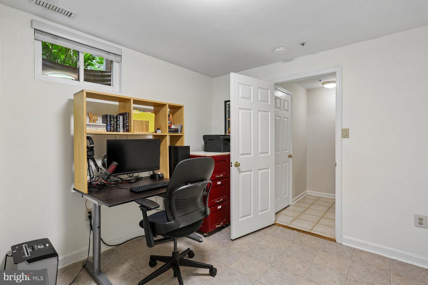 KENTLANDS - Residential