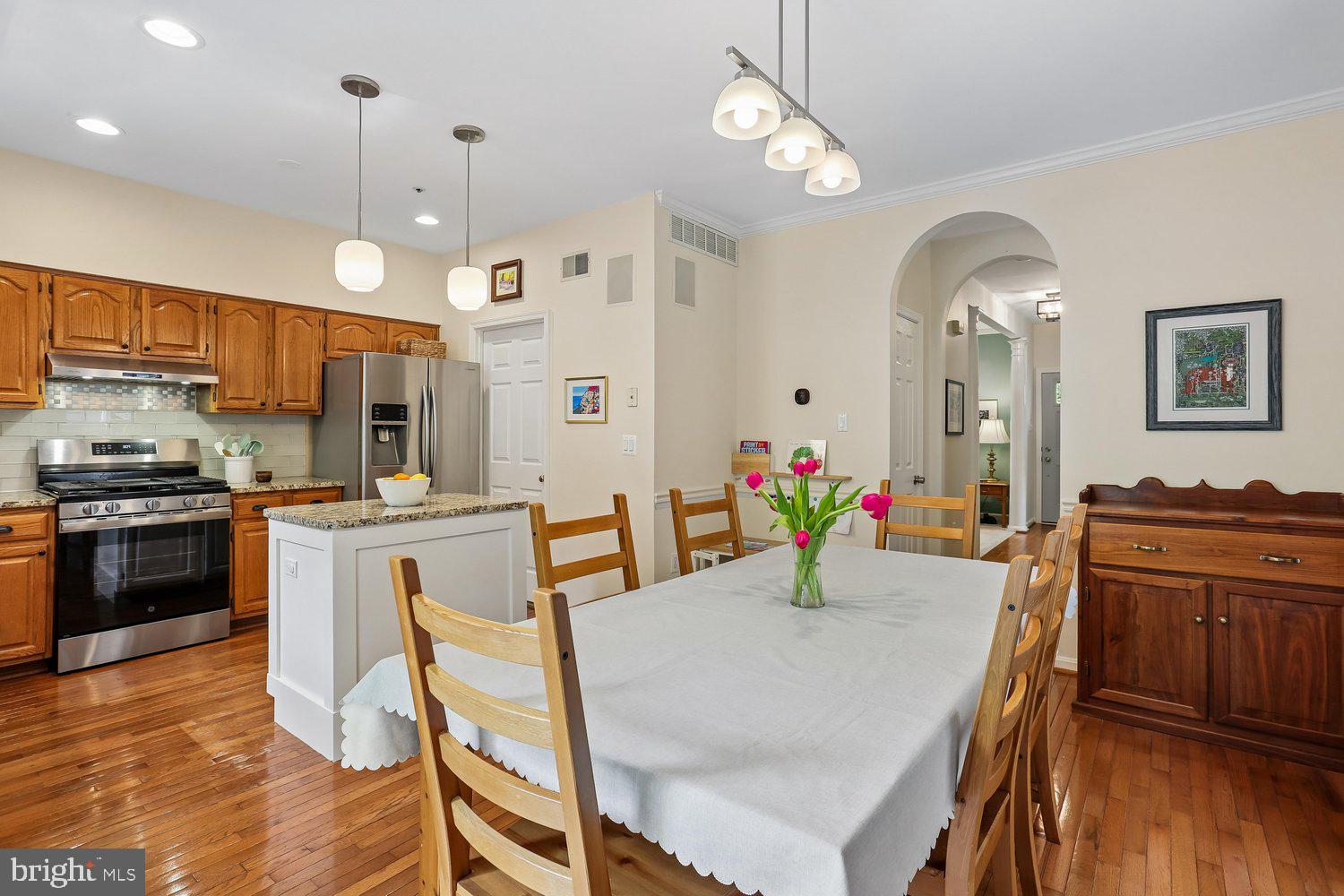KENTLANDS - Residential