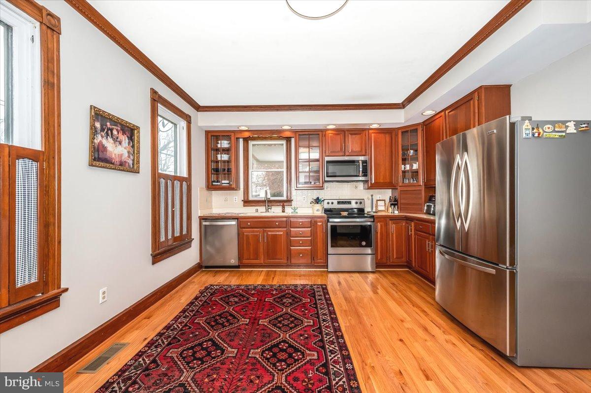 DOWNTOWN WALKERSVILLE - Residential