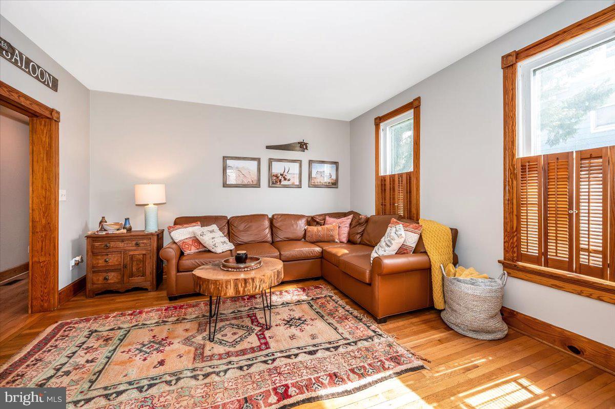 DOWNTOWN WALKERSVILLE - Residential