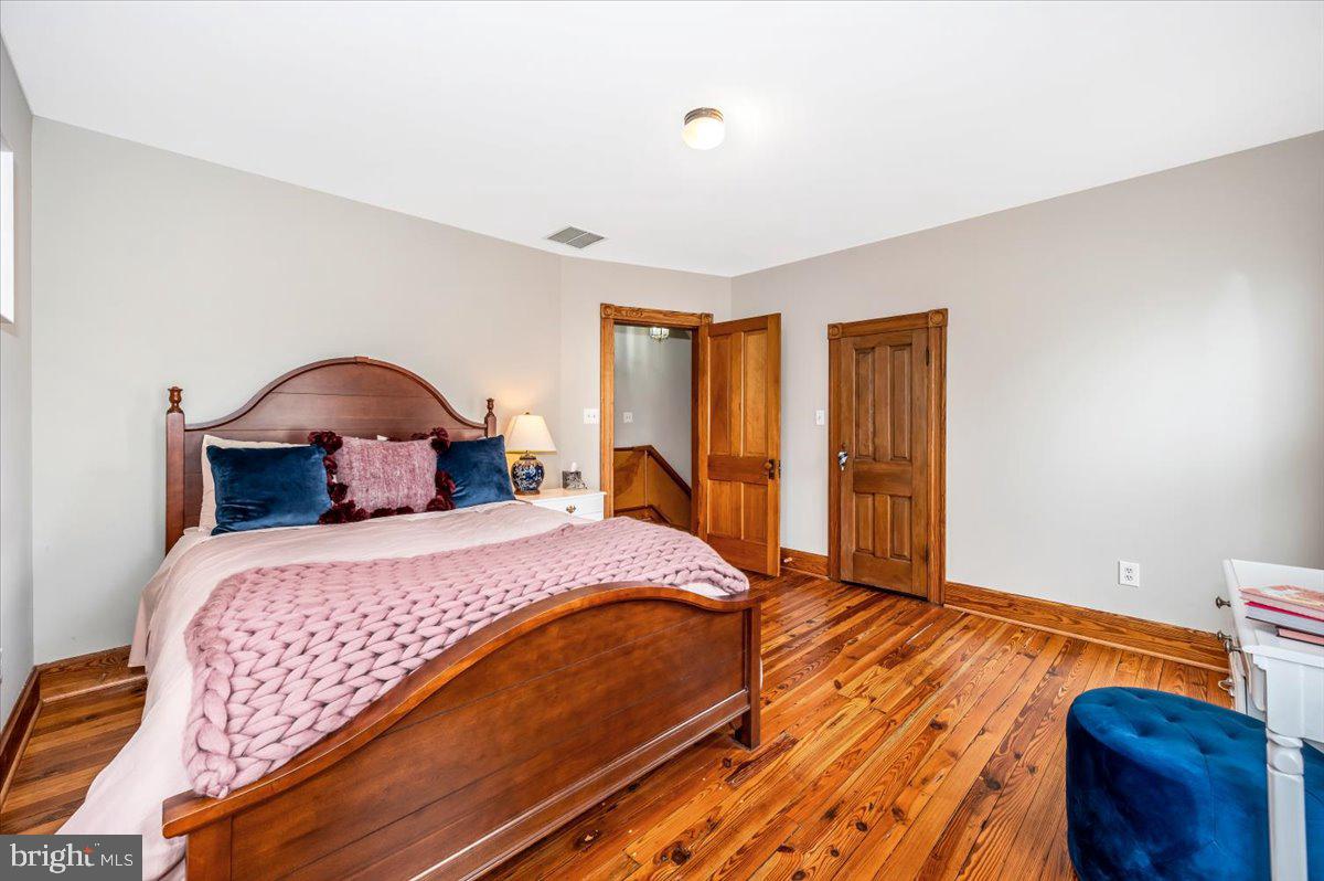 DOWNTOWN WALKERSVILLE - Residential