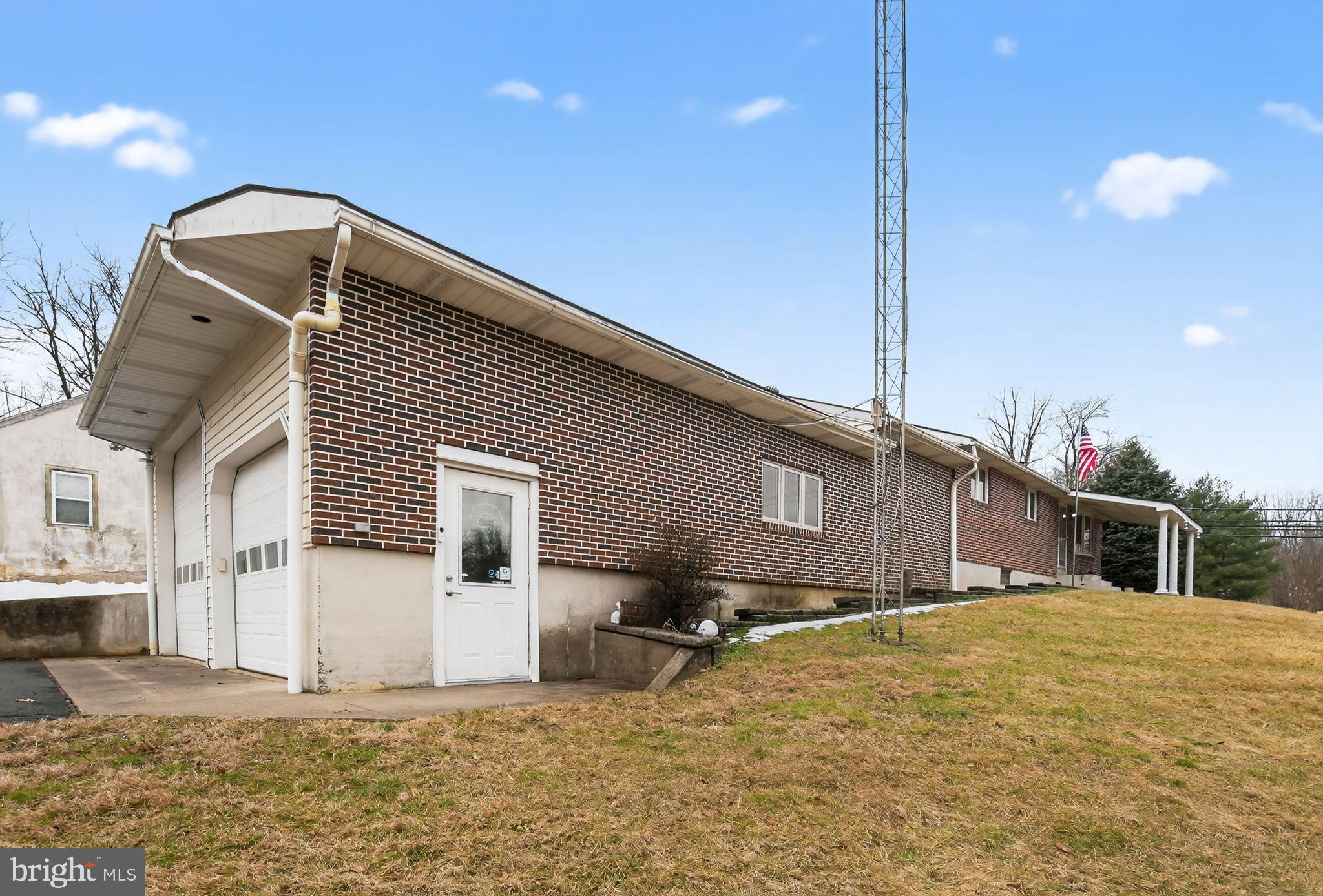 SPRING MOUNT - Residential