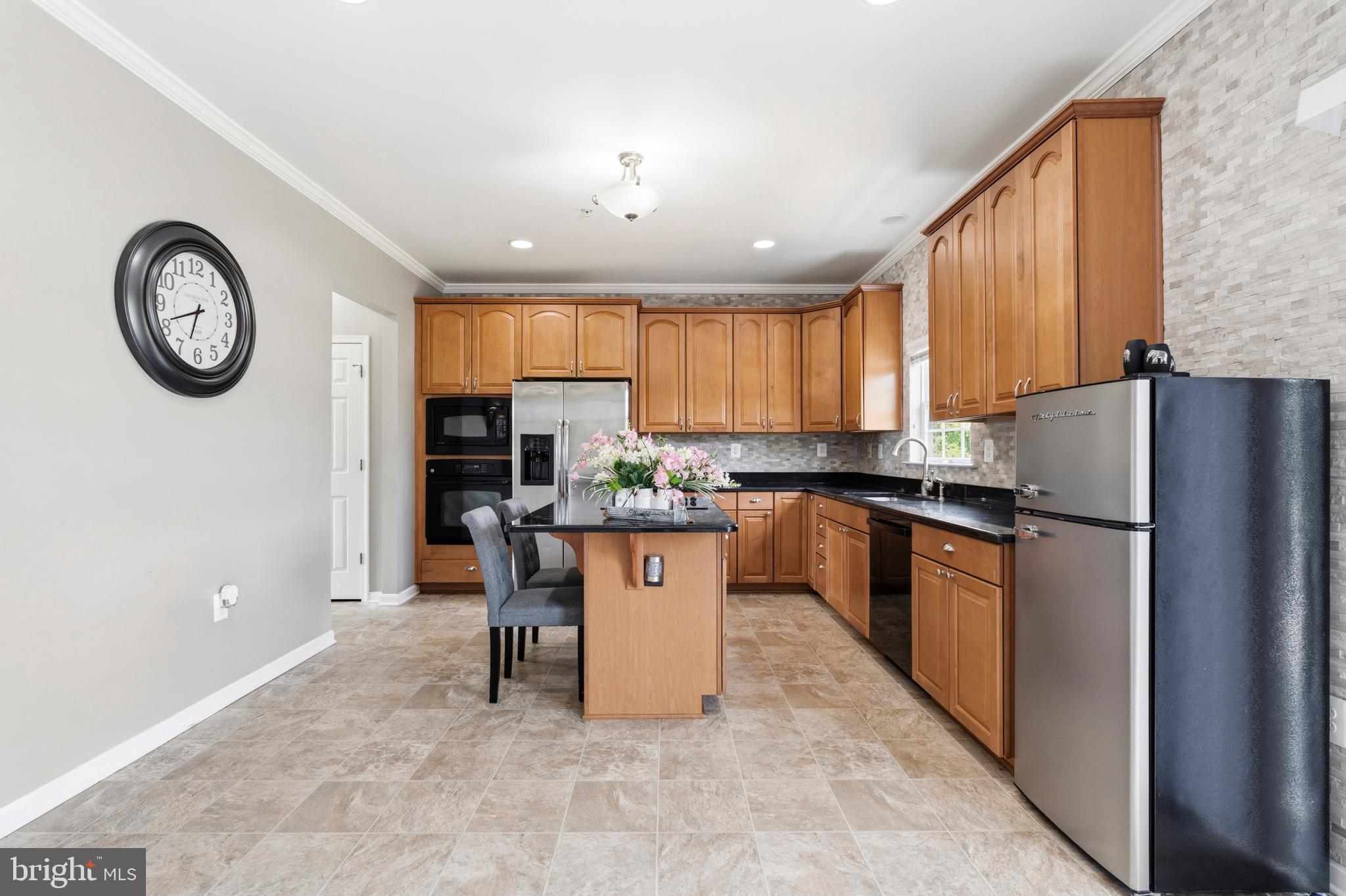 MULTIFLORA ESTATES - Residential