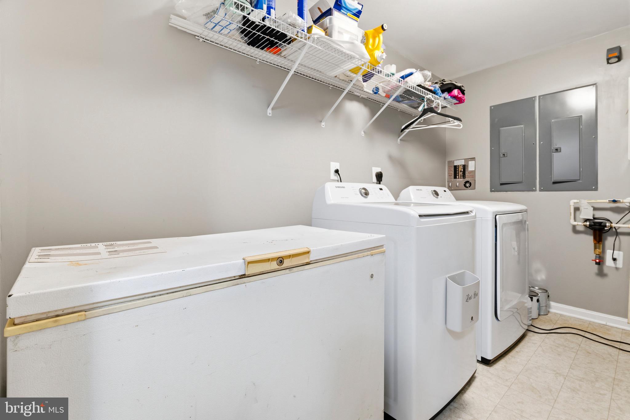 MULTIFLORA ESTATES - Residential