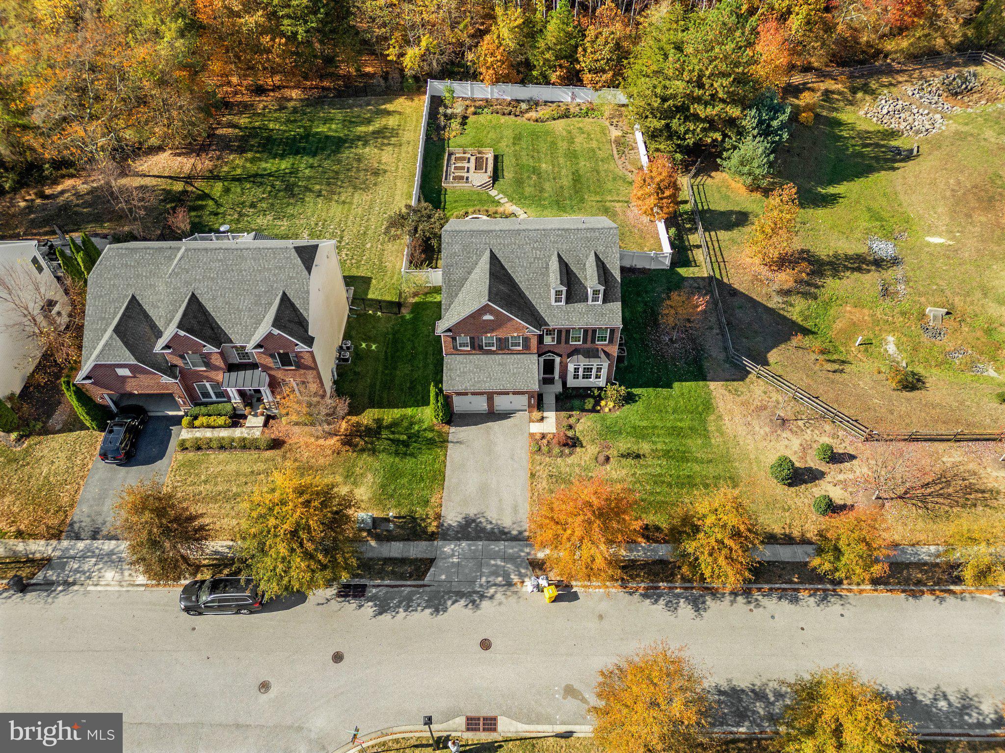 DEEP CREEK VILLAGE - Residential