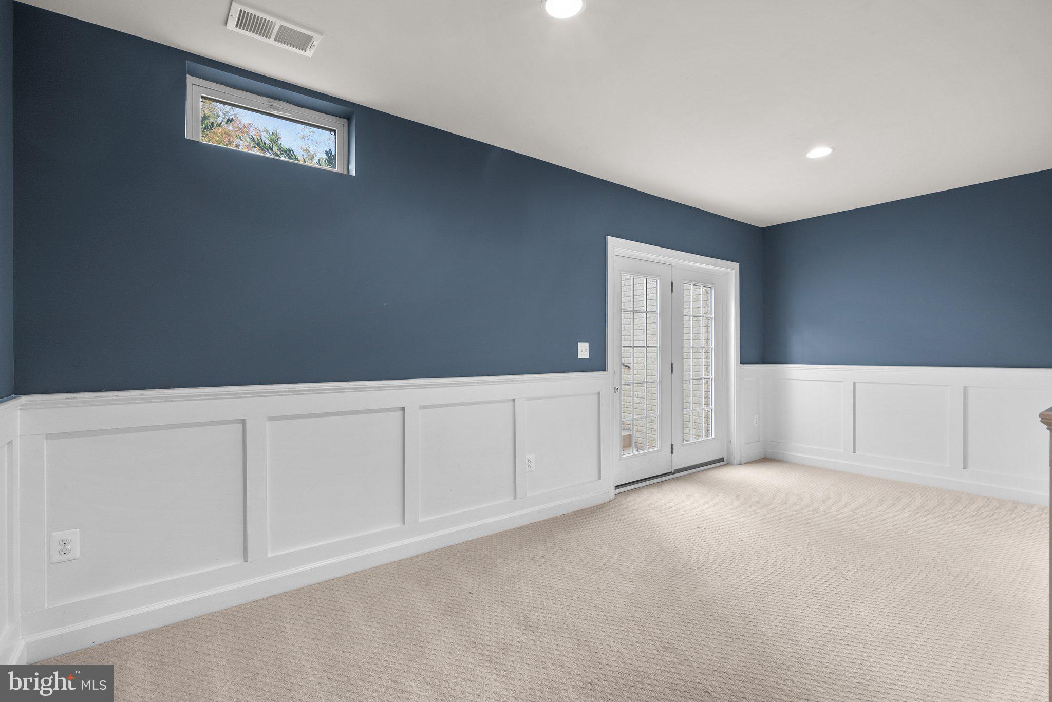 DEEP CREEK VILLAGE - Residential