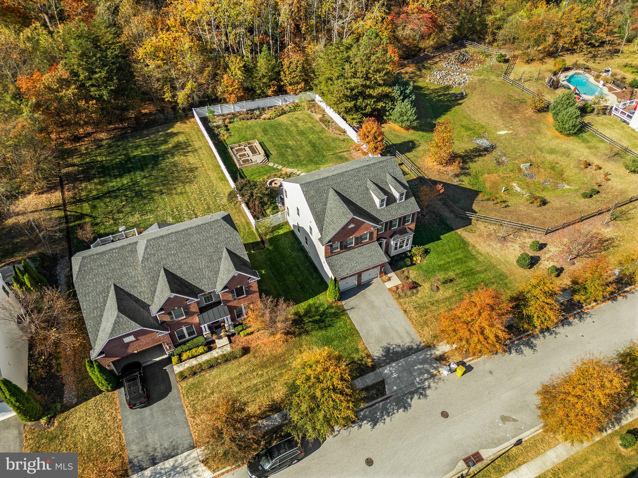 DEEP CREEK VILLAGE - Residential