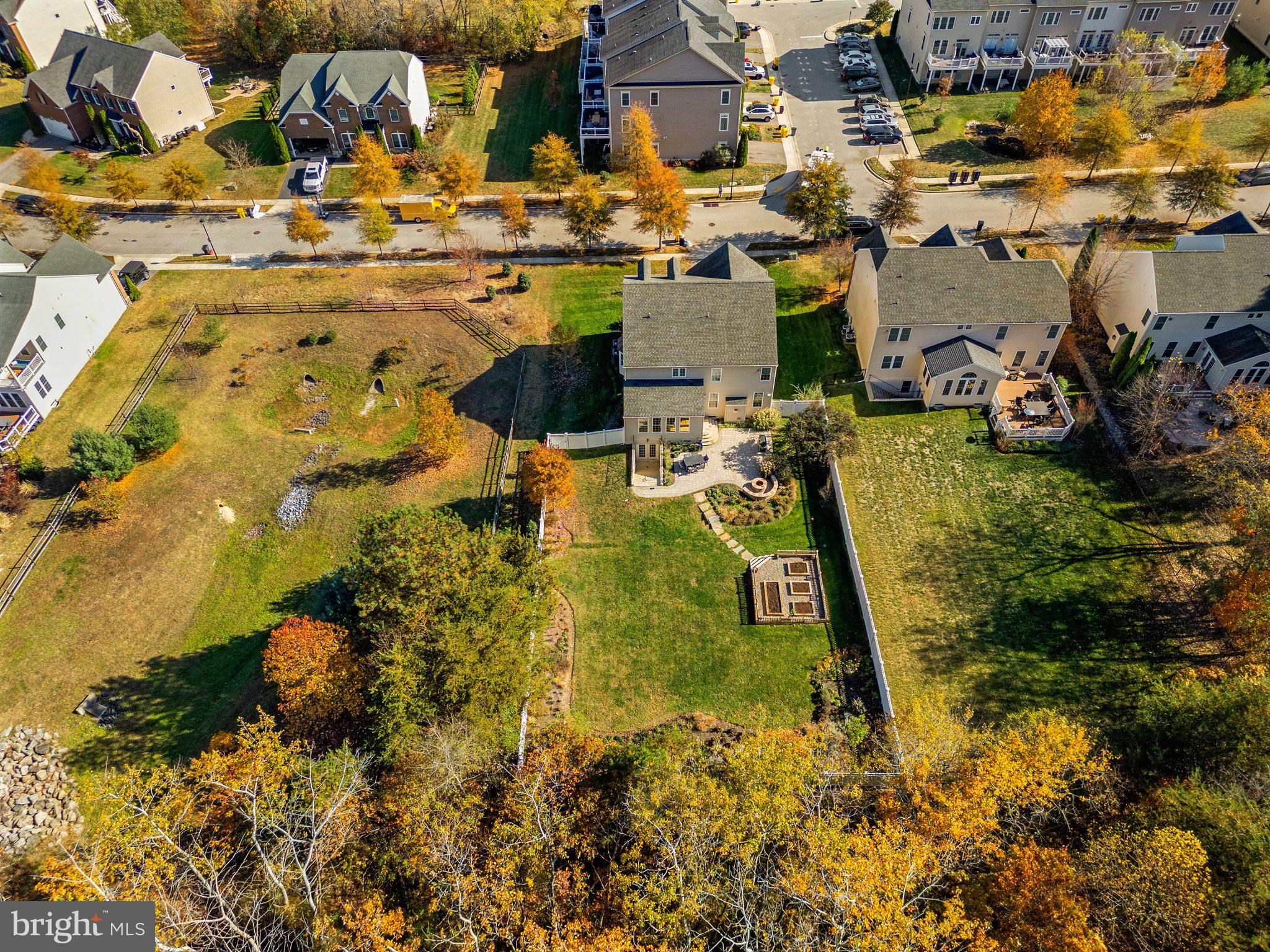 DEEP CREEK VILLAGE - Residential