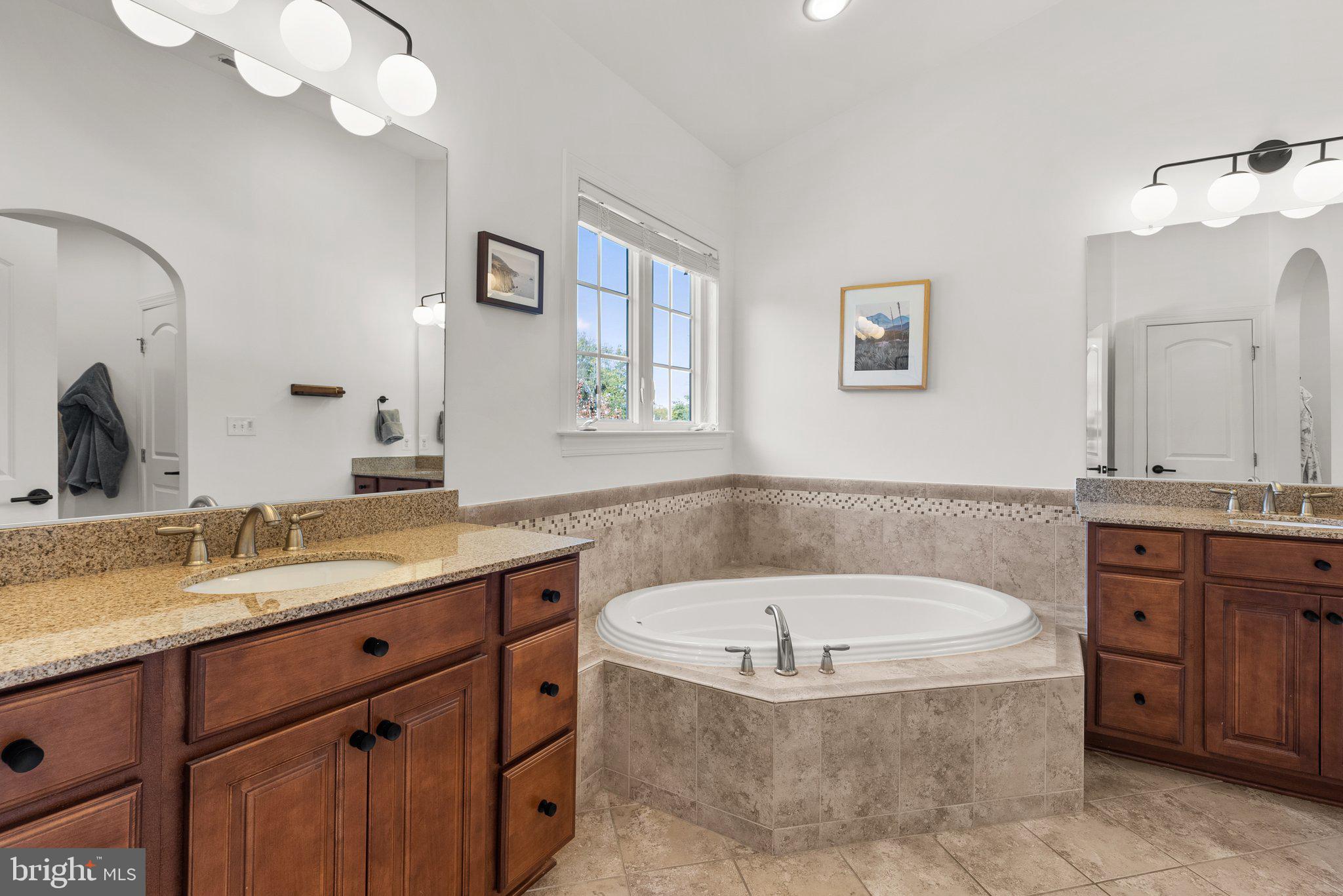 DEEP CREEK VILLAGE - Residential