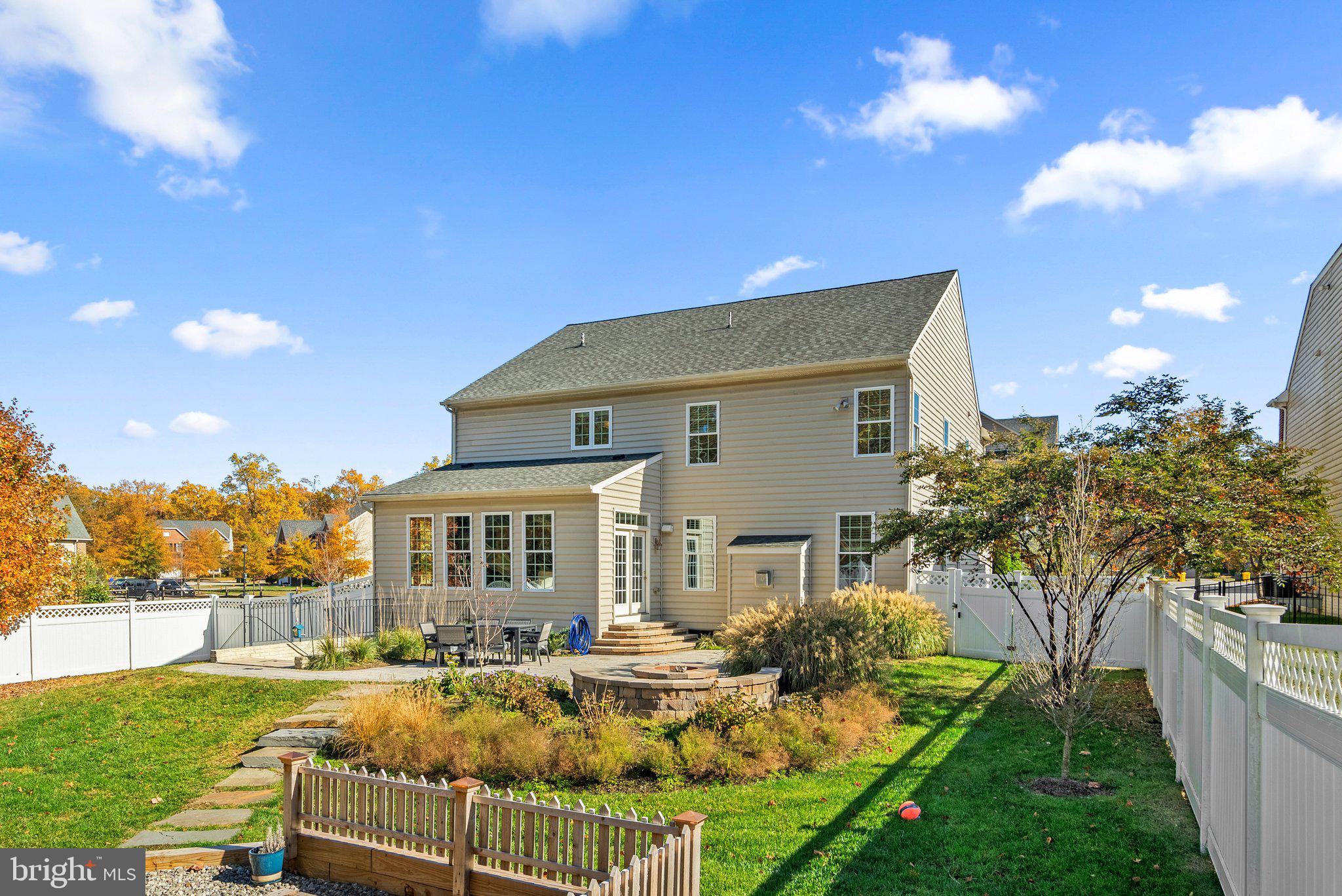 DEEP CREEK VILLAGE - Residential