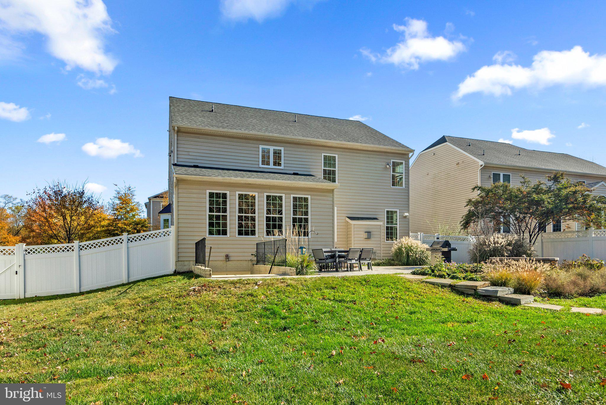 DEEP CREEK VILLAGE - Residential