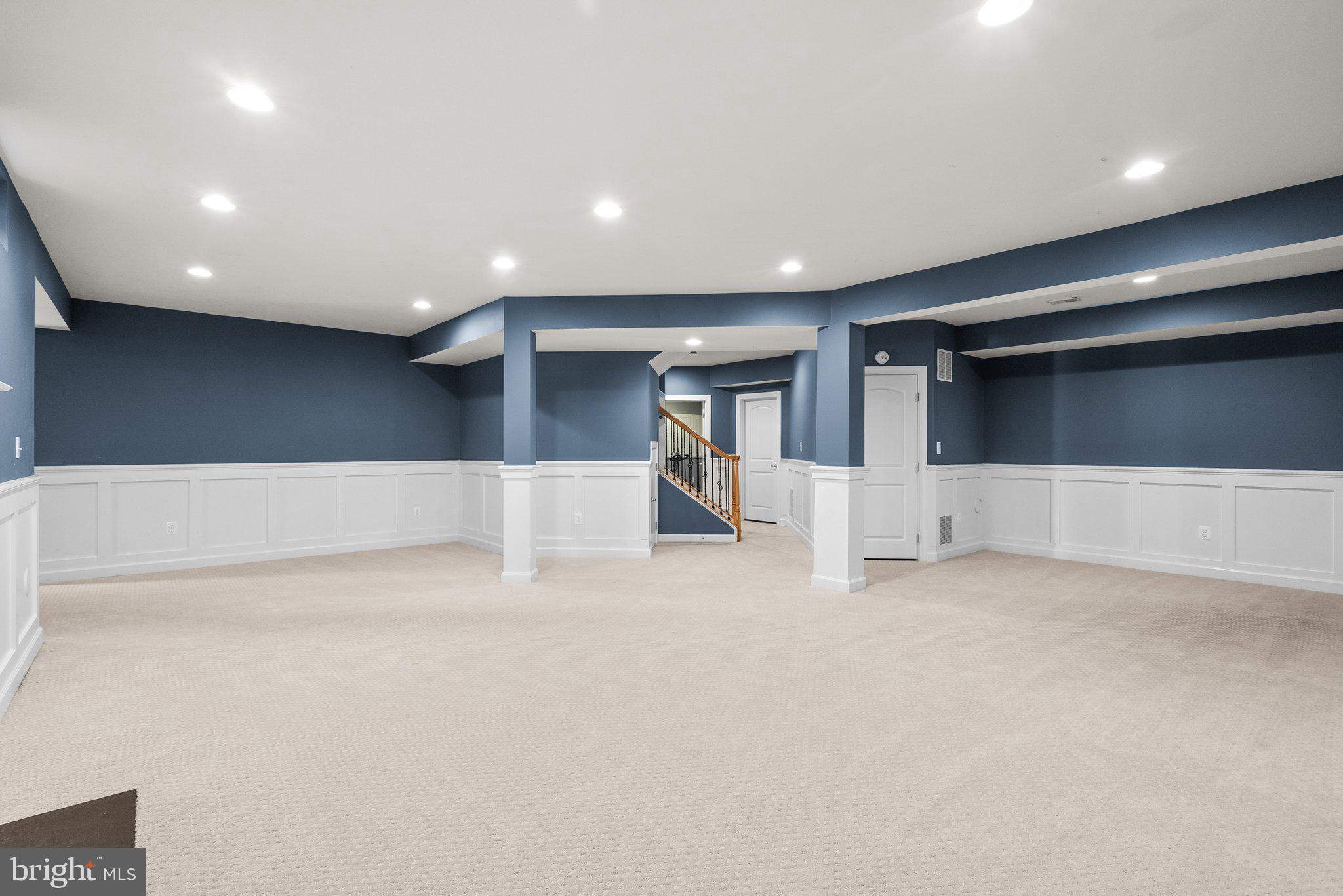 DEEP CREEK VILLAGE - Residential