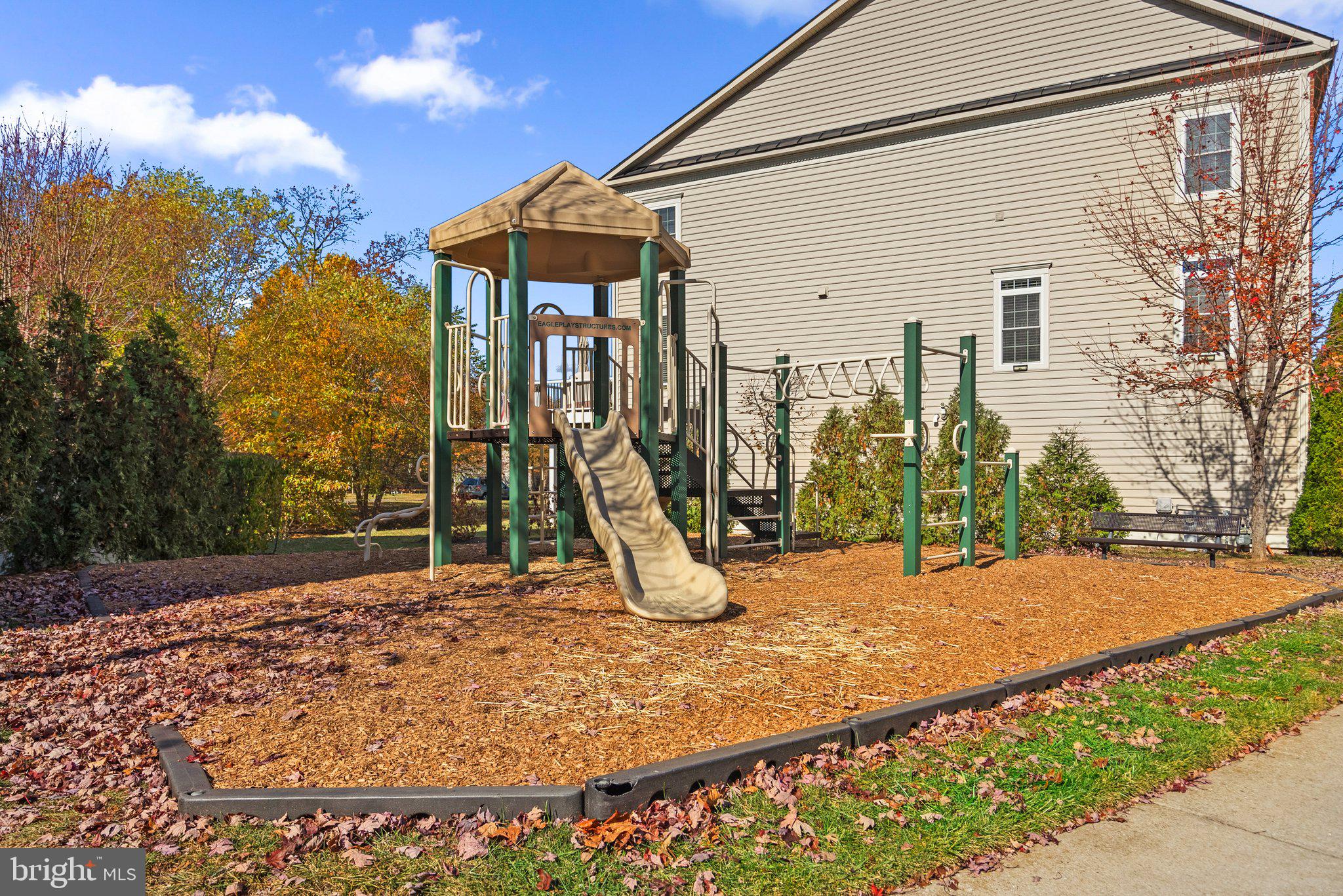 DEEP CREEK VILLAGE - Residential