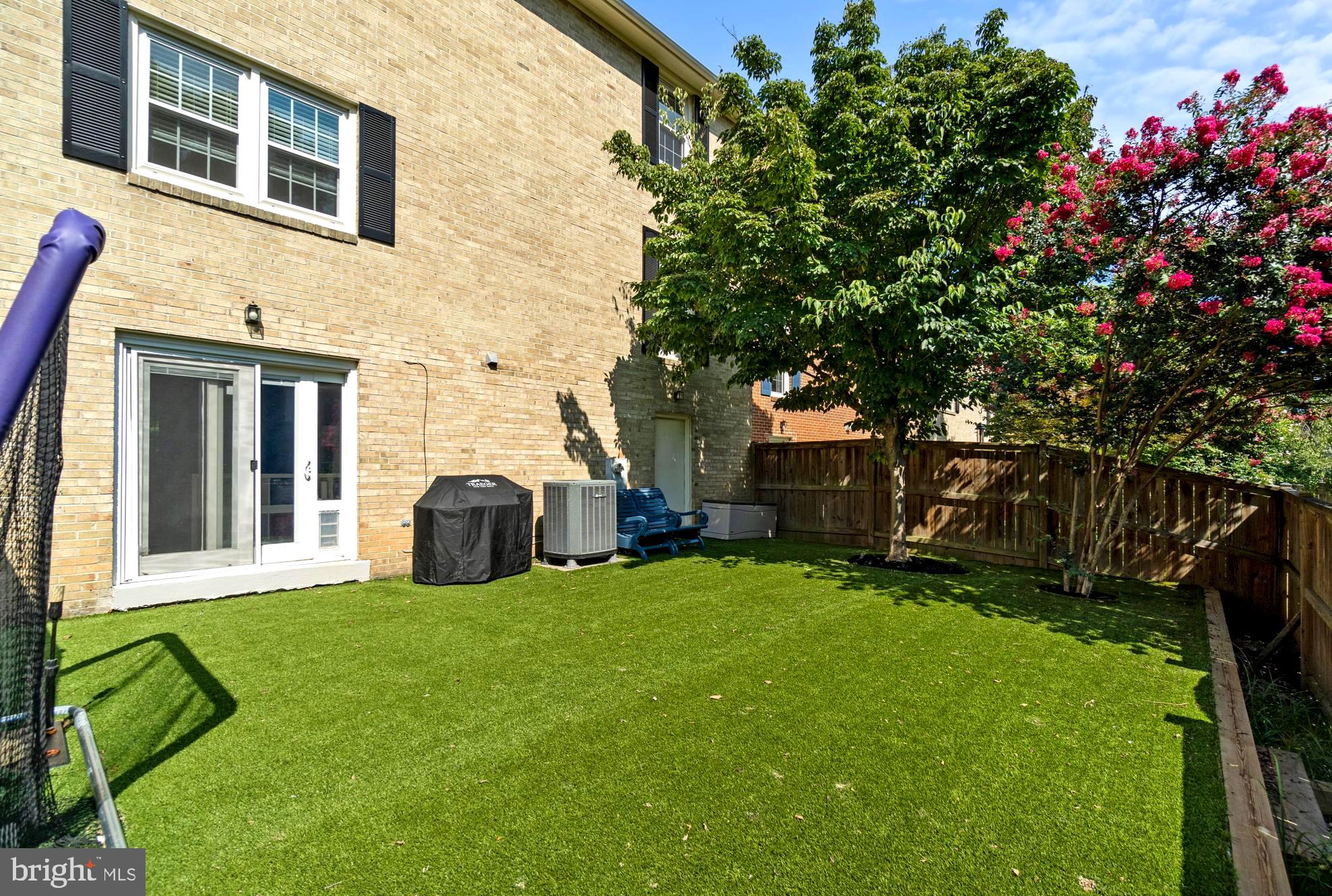 DUNNINGHAM SOUTH - Residential