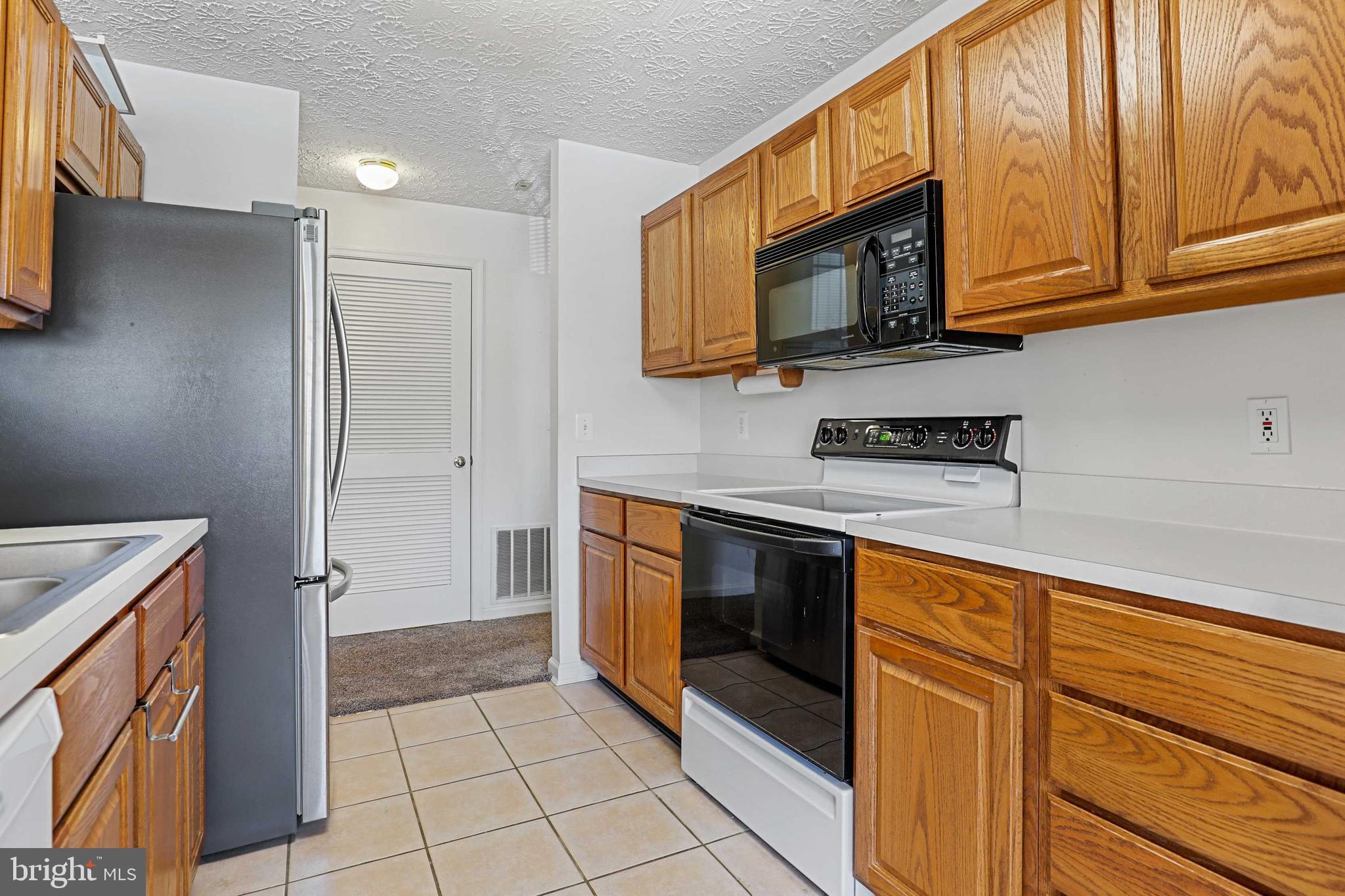 DEVONSHIRE AT WHITEMARSH - Residential