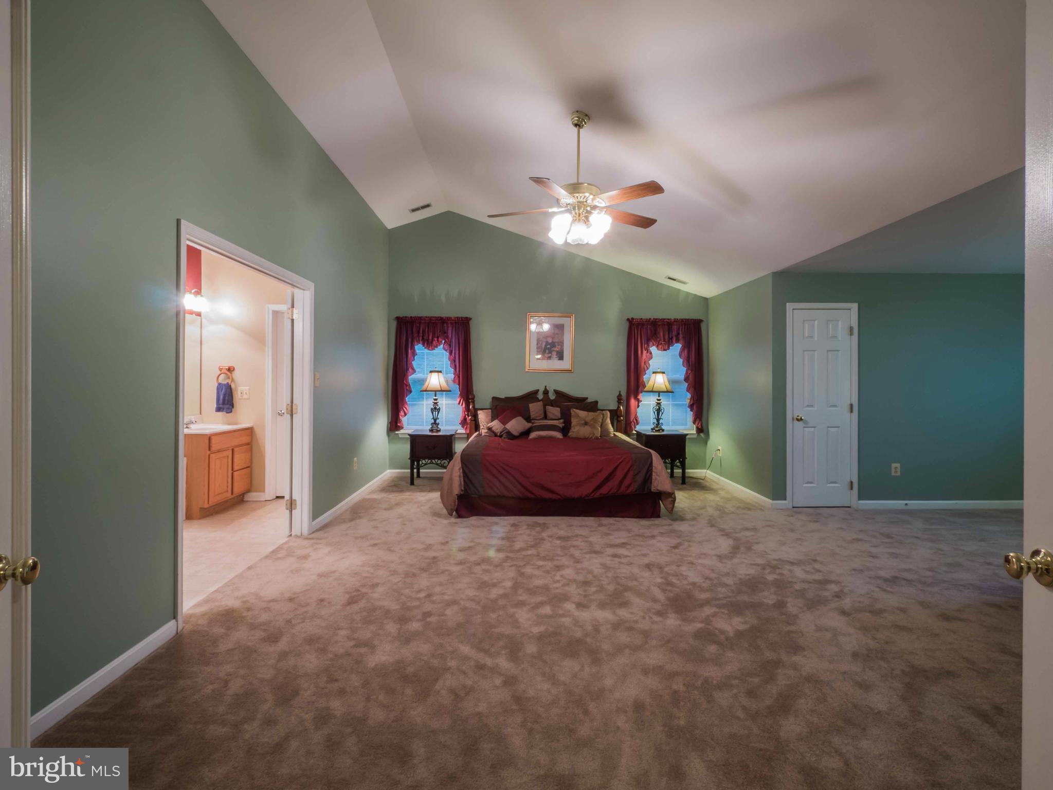 CROSS POINT - Residential