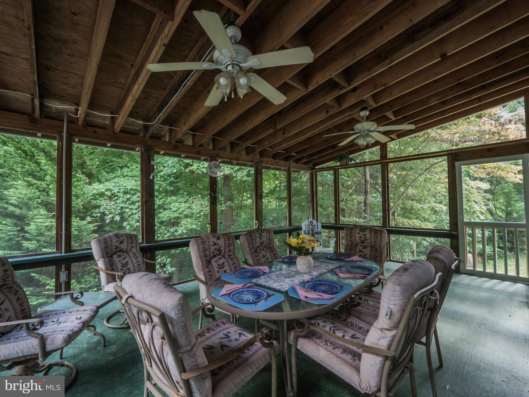 CROSS POINT - Residential