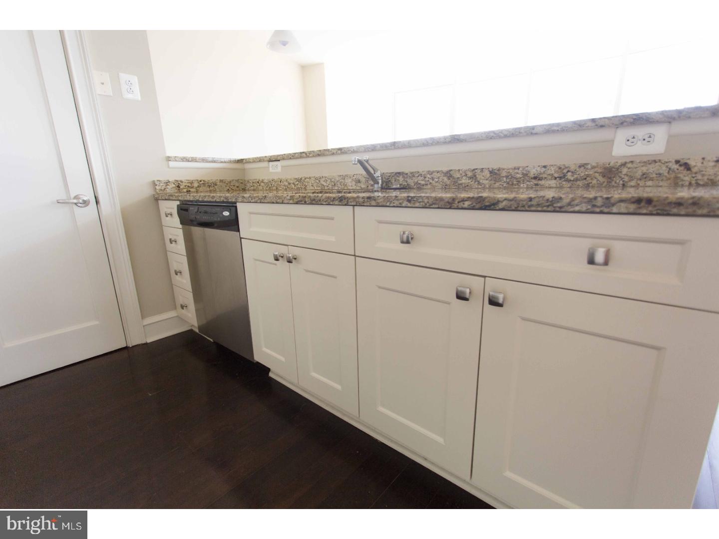 OLD CITY - Residential Lease