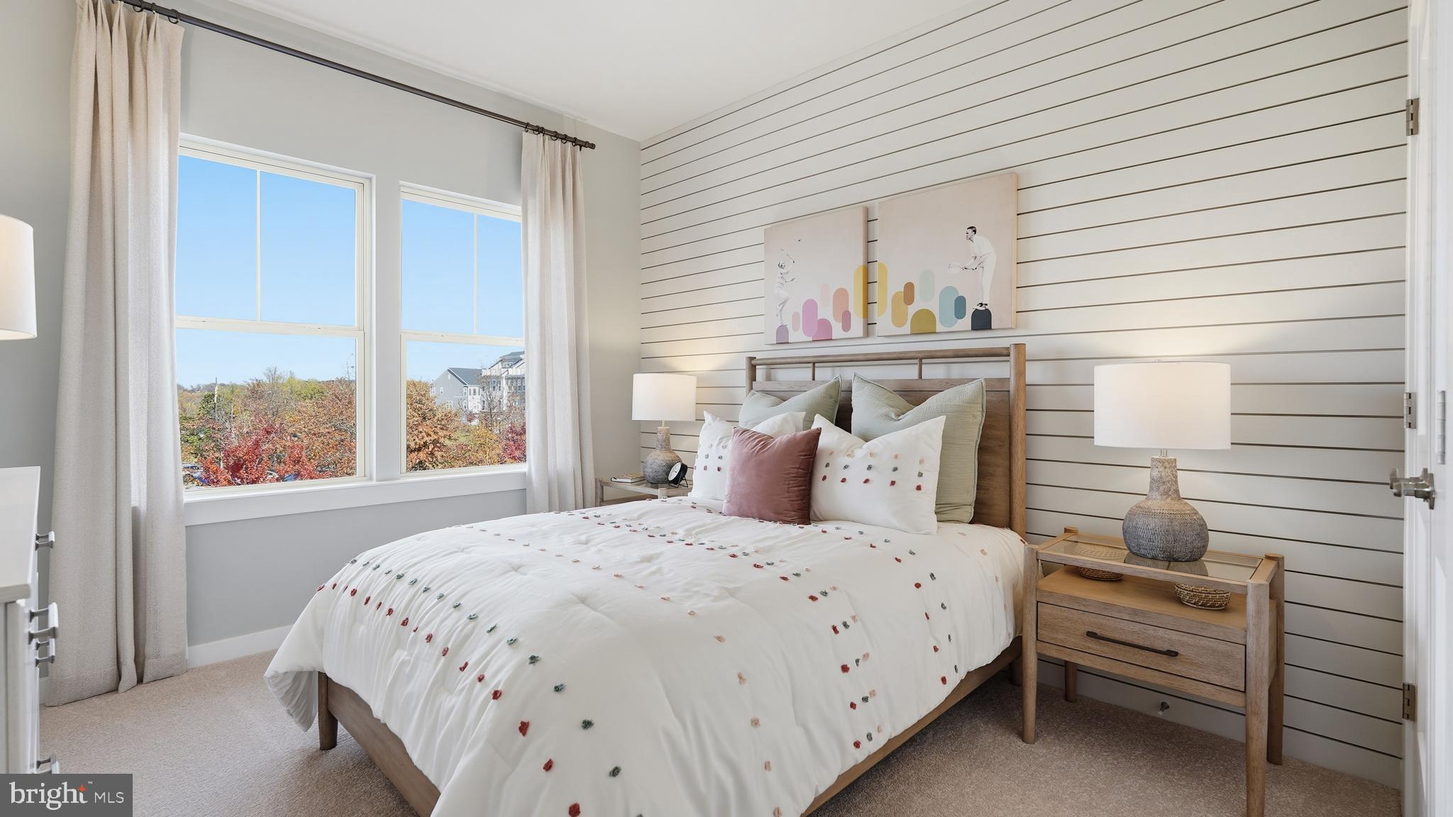 POTOMAC SHORES - Residential