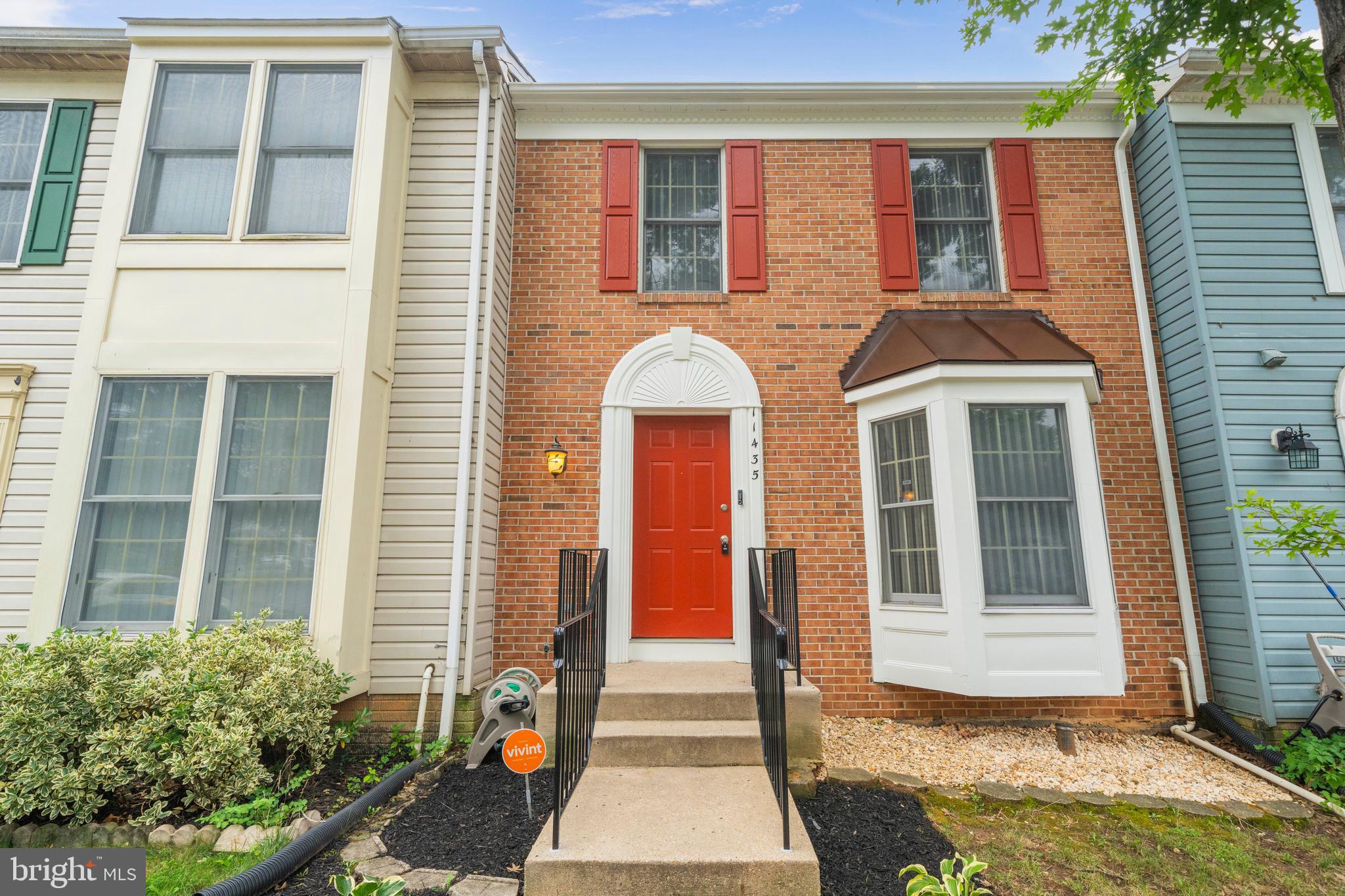 11435 FALCON RIDGE COURT