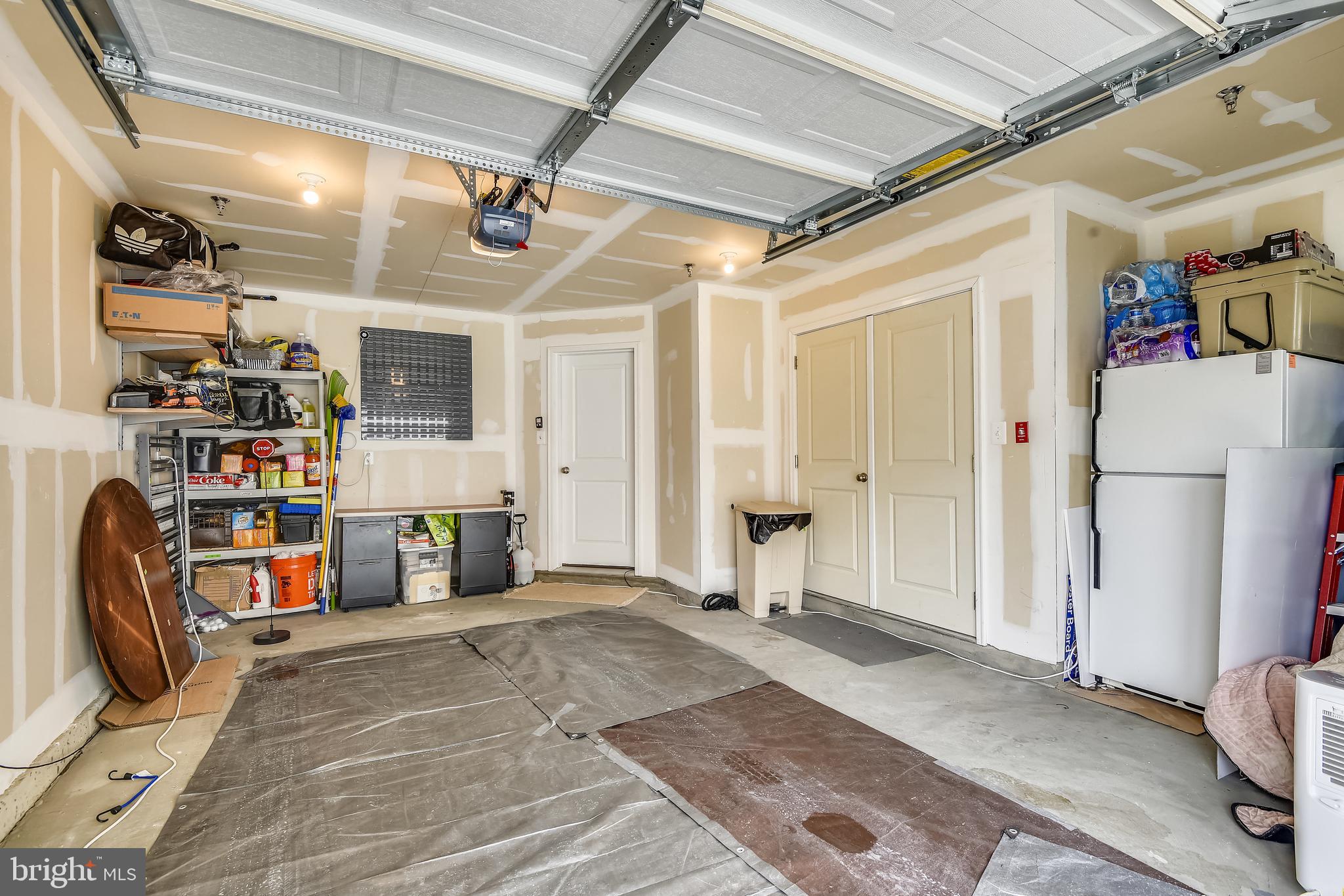 OXFORD SQUARE - Residential