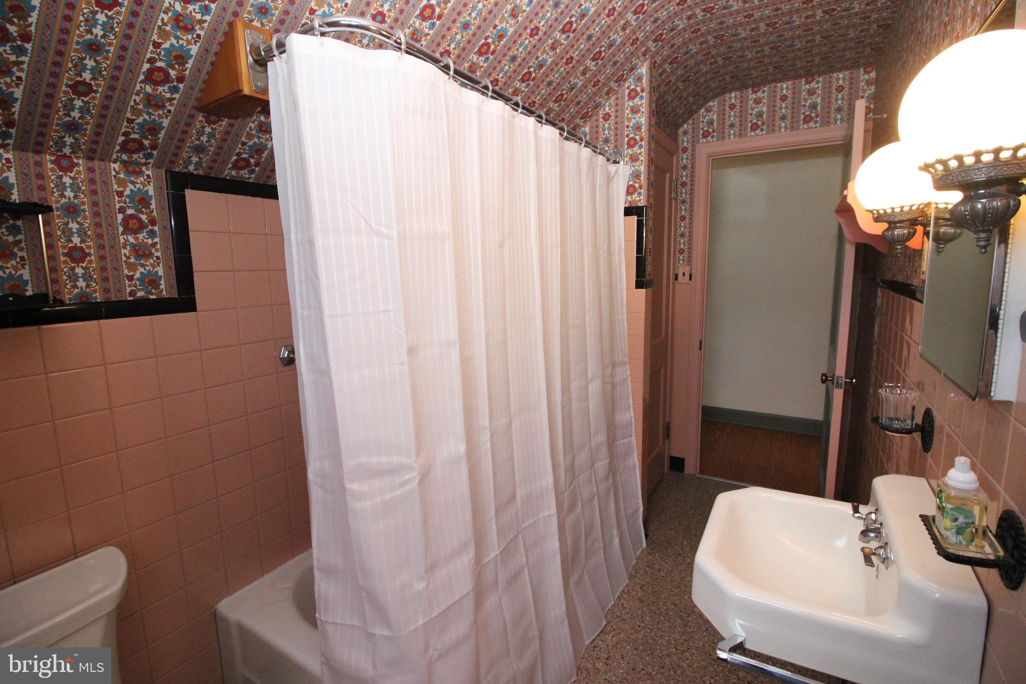 WEST WARD - Residential