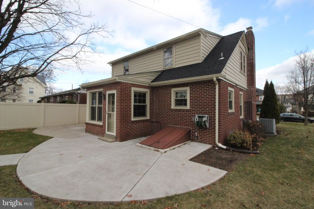 Photo of 920 Columbia Avenue, LANSDALE, PA 19446 (MLS # PAMC2163578)