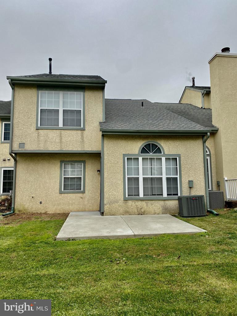 NEWTOWN GRANT - Residential Lease