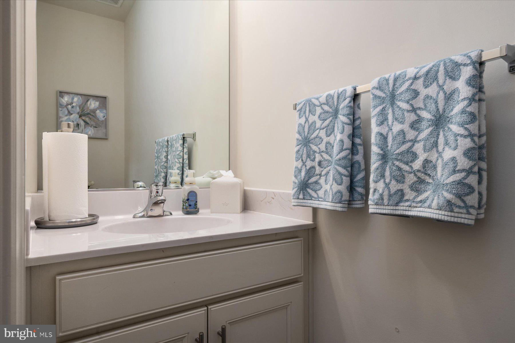 MARLBORO RIDGE - Residential