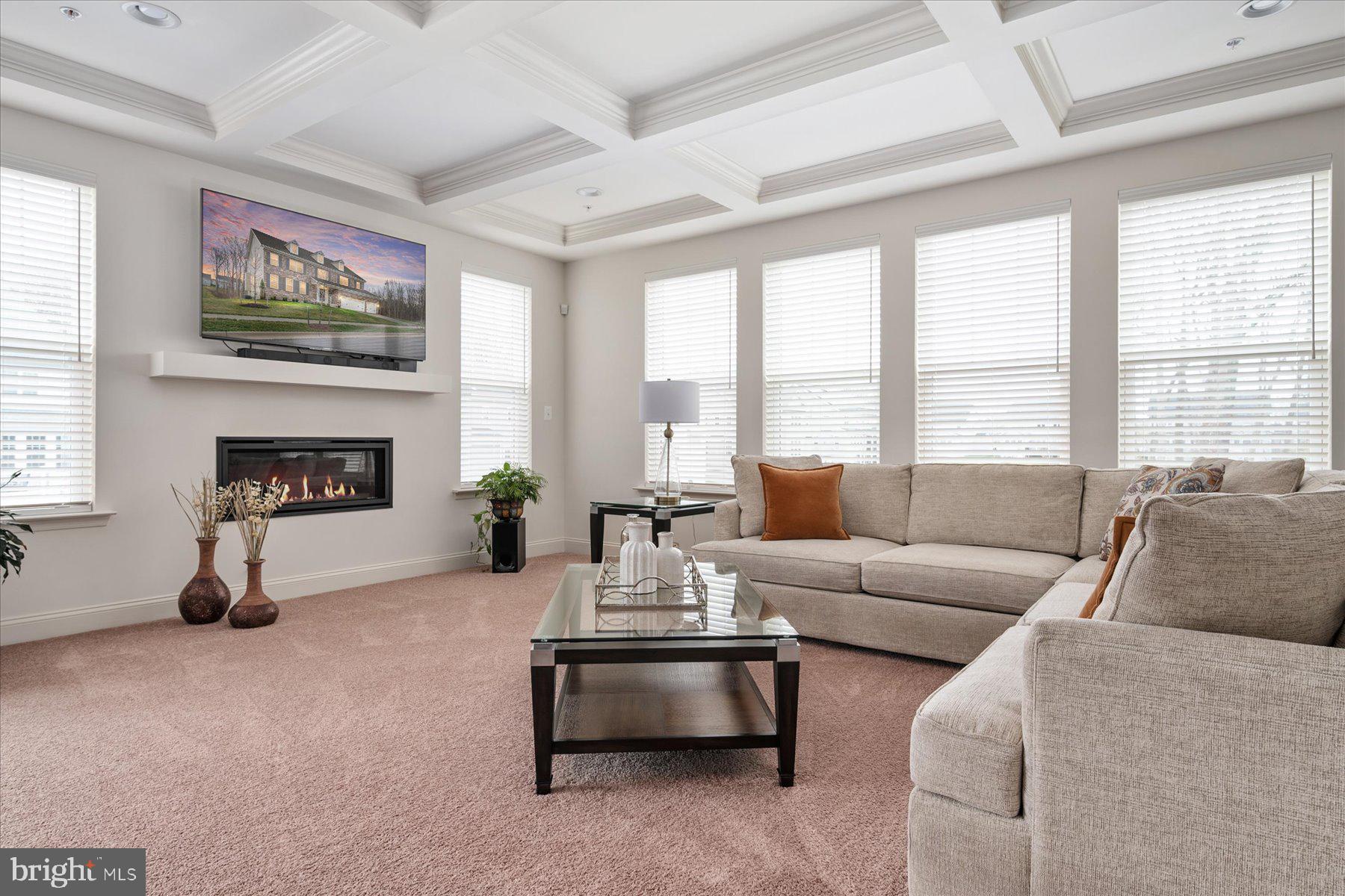 MARLBORO RIDGE - Residential