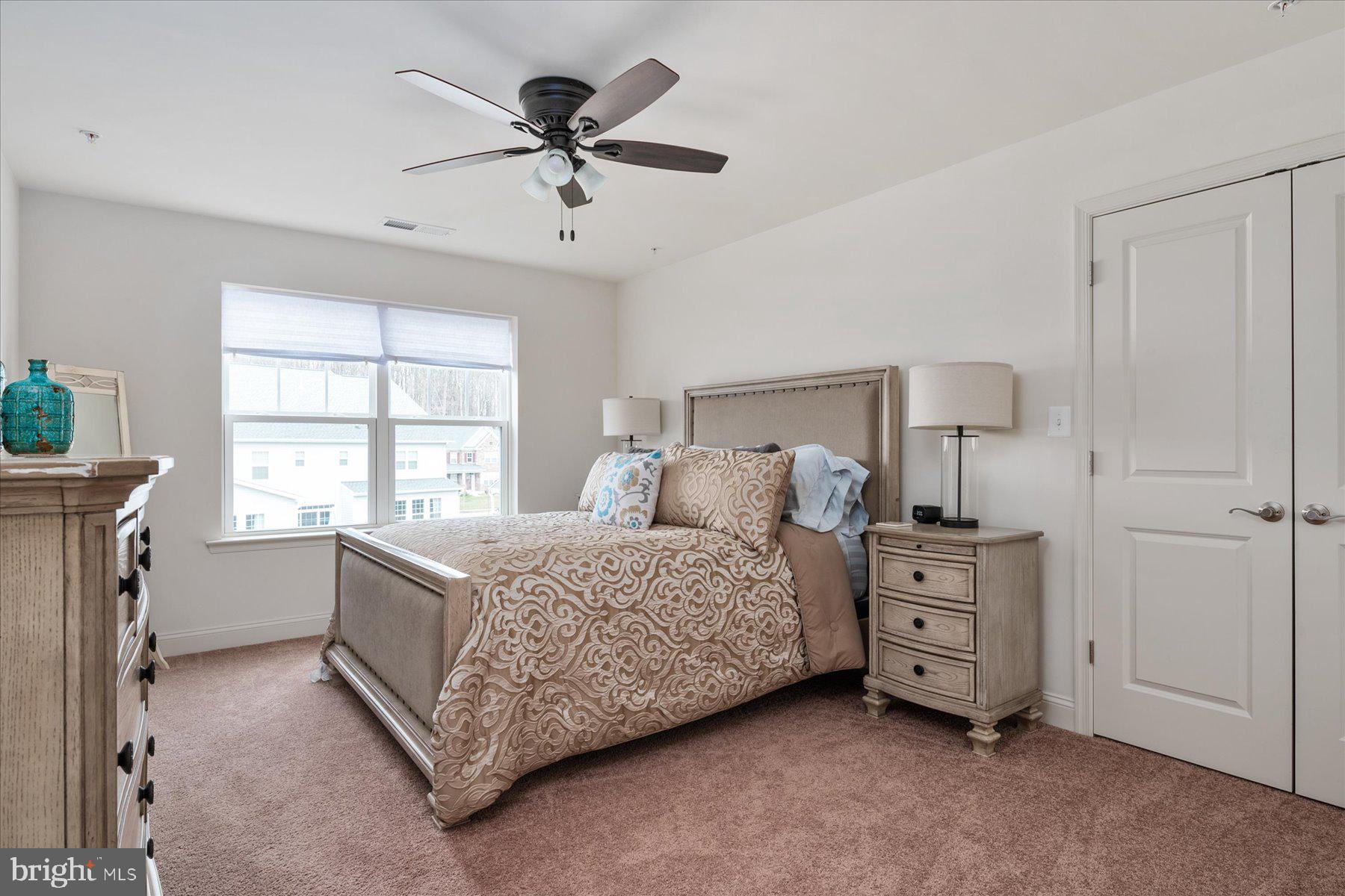 MARLBORO RIDGE - Residential