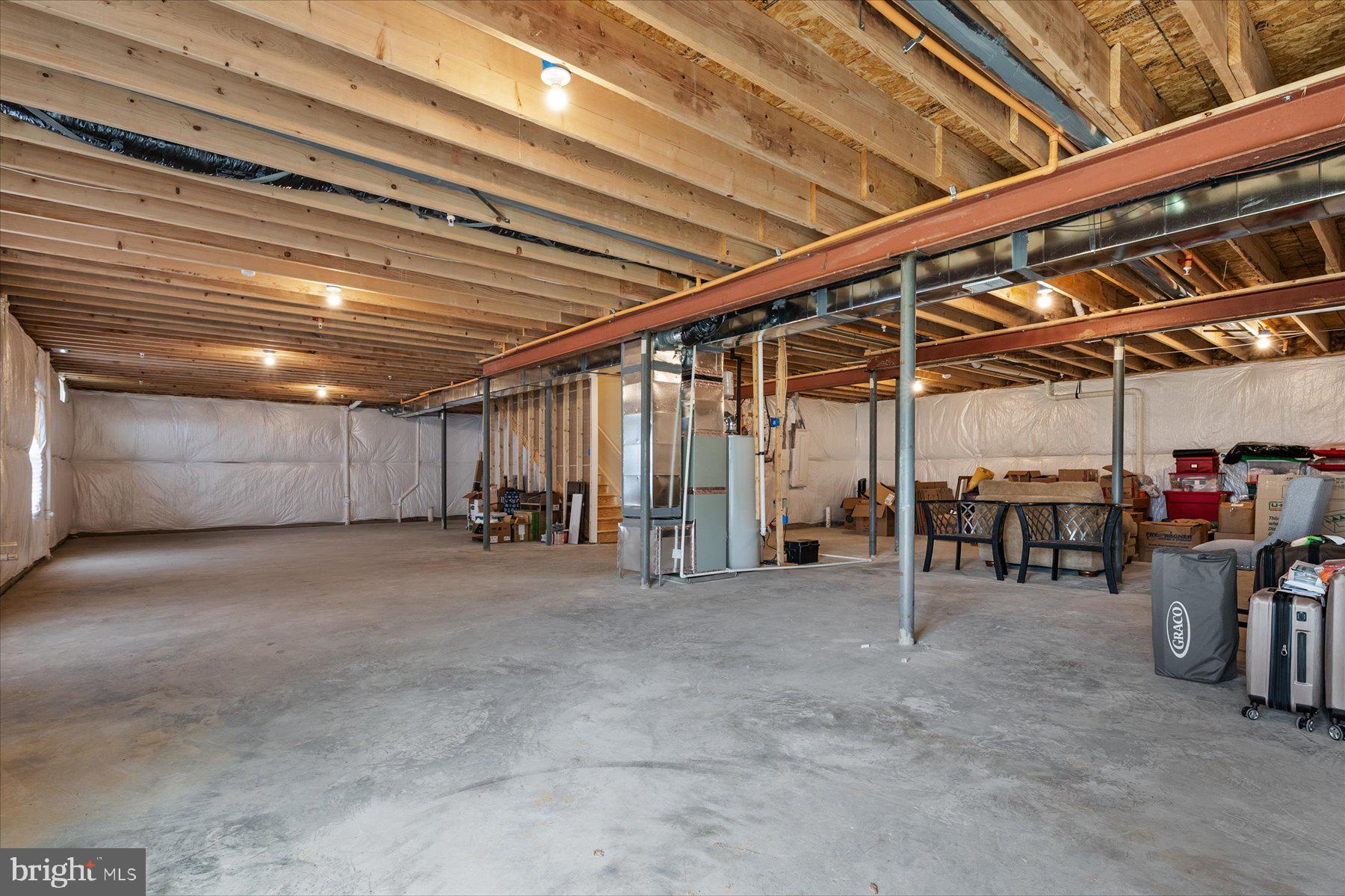 MARLBORO RIDGE - Residential