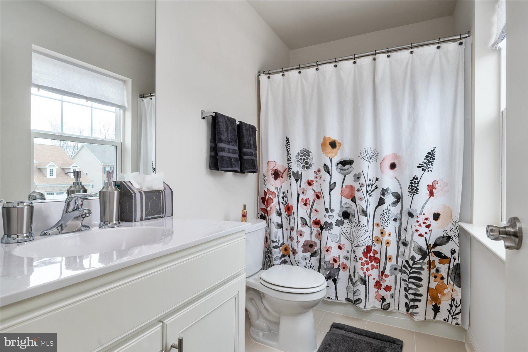 MARLBORO RIDGE - Residential