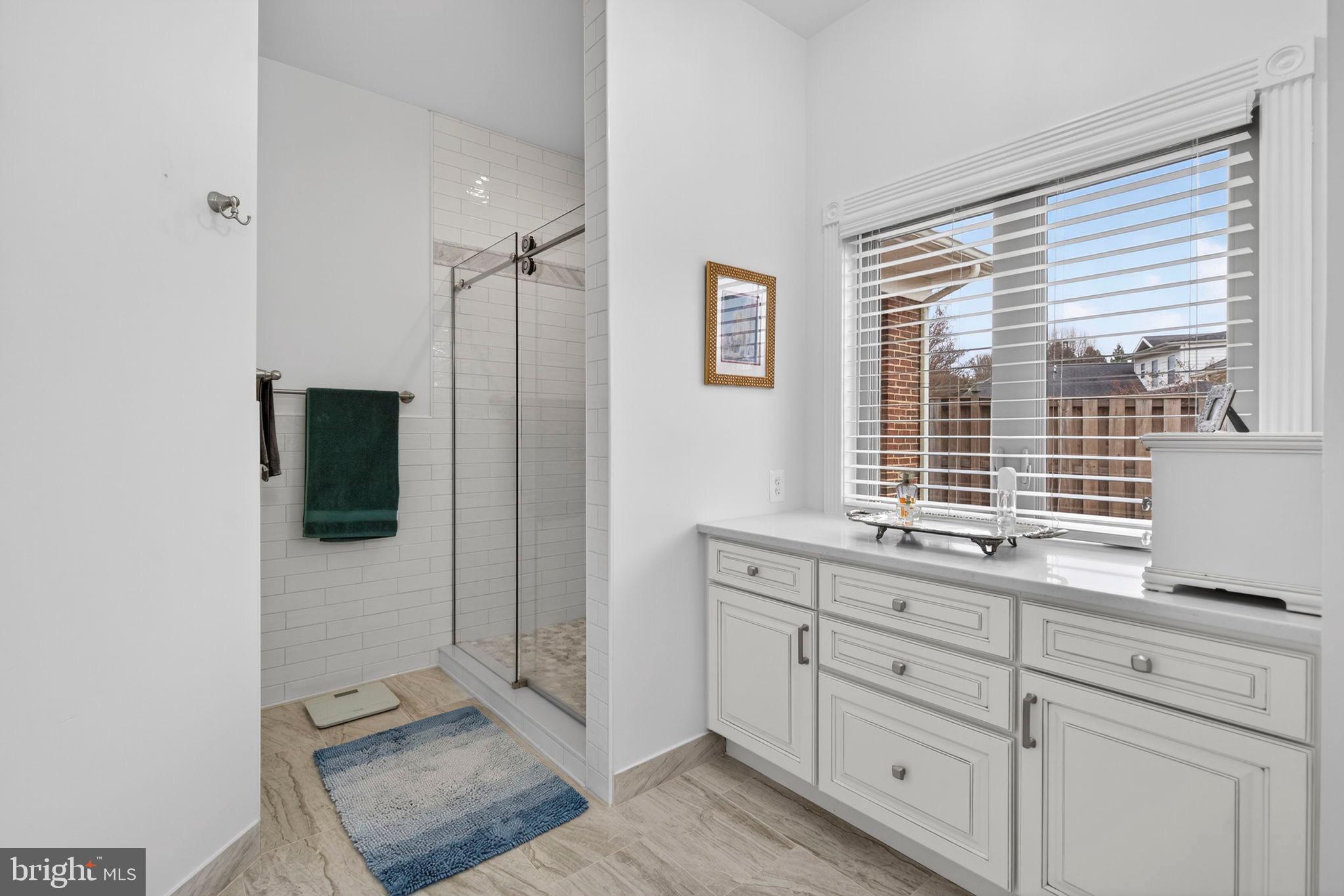 238 CARRIAGE CHASE CIRCLE