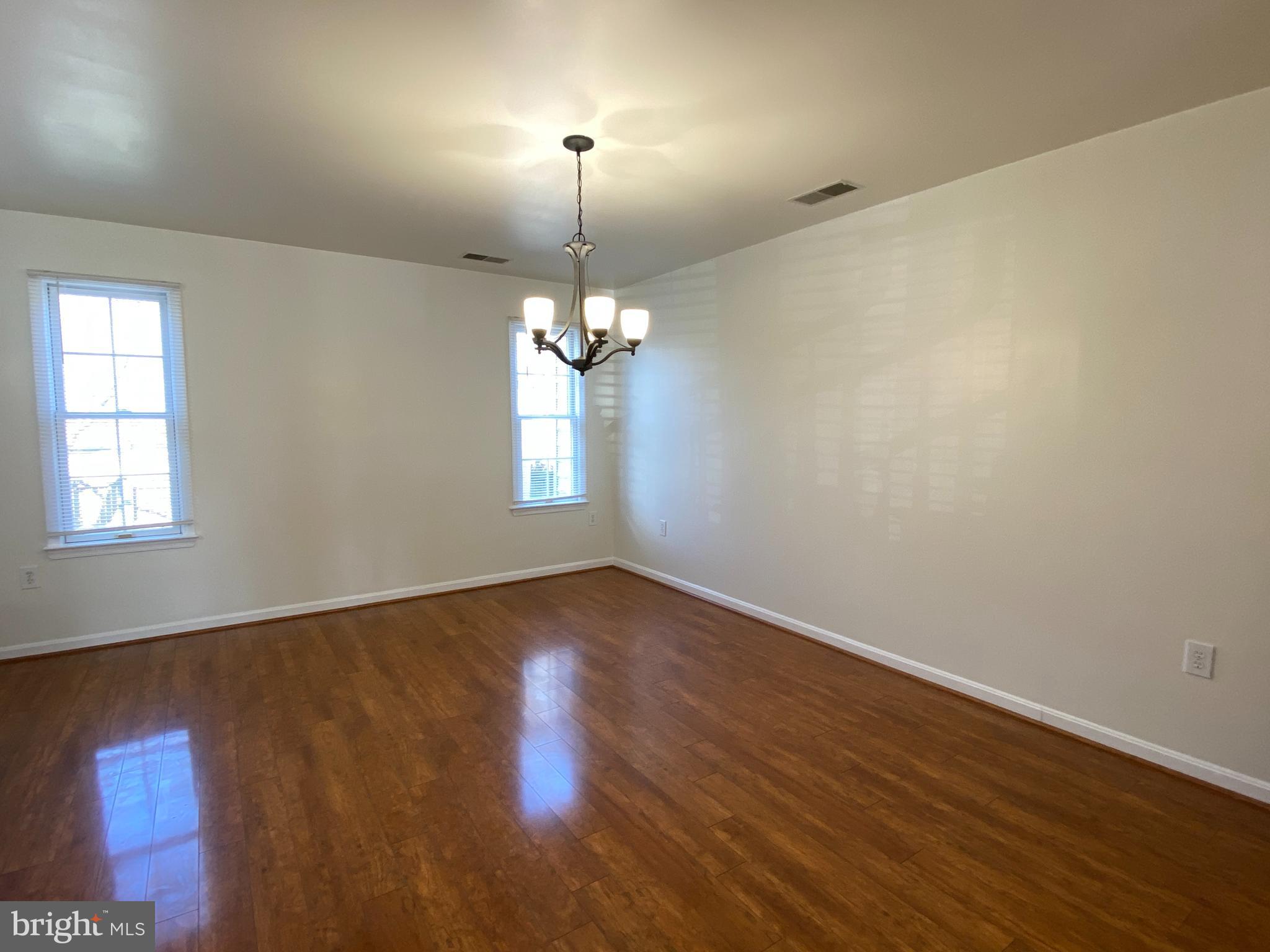 SPRING MILLS - Residential Lease